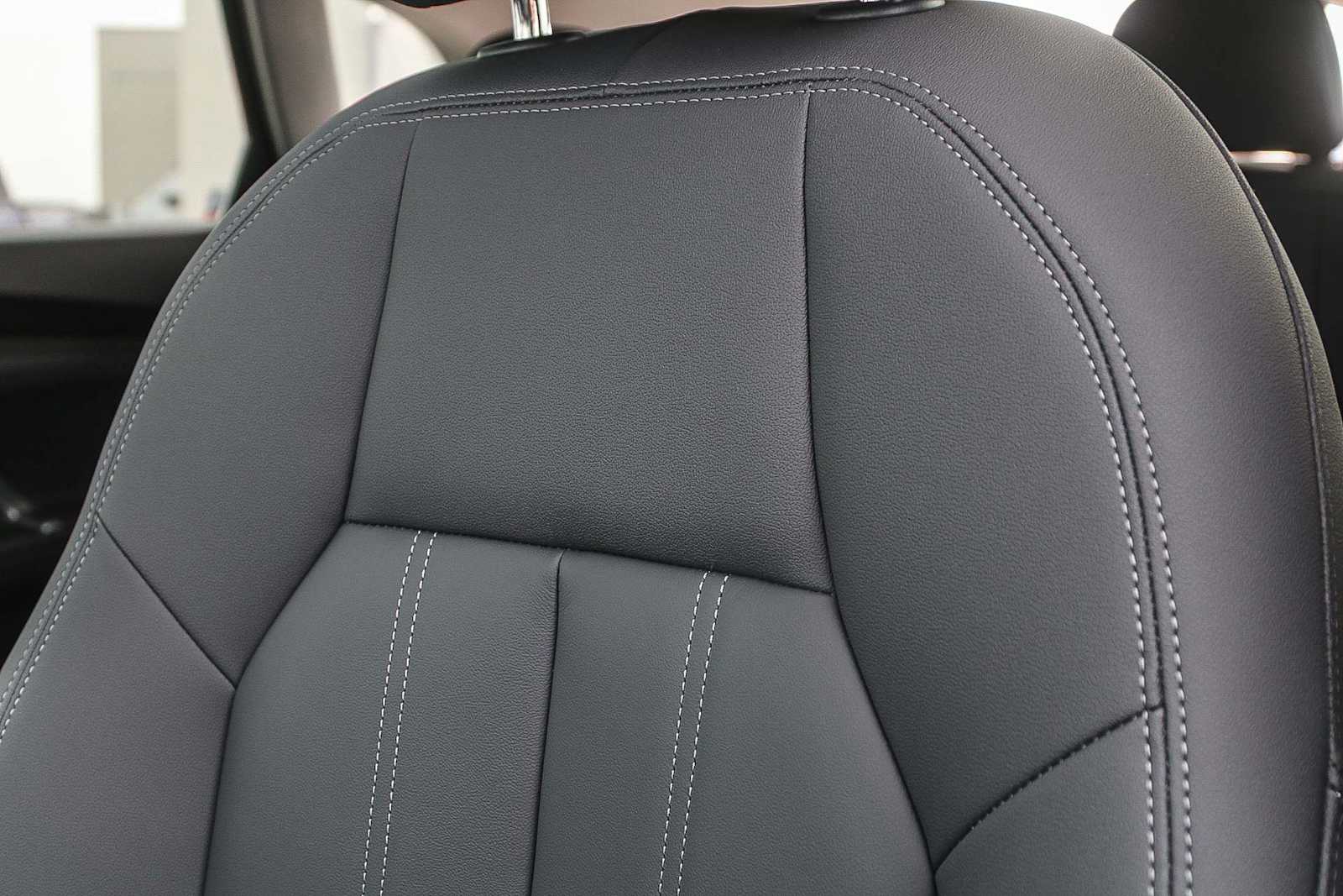 Thumbnail: 2025 Audi Q5 - 26