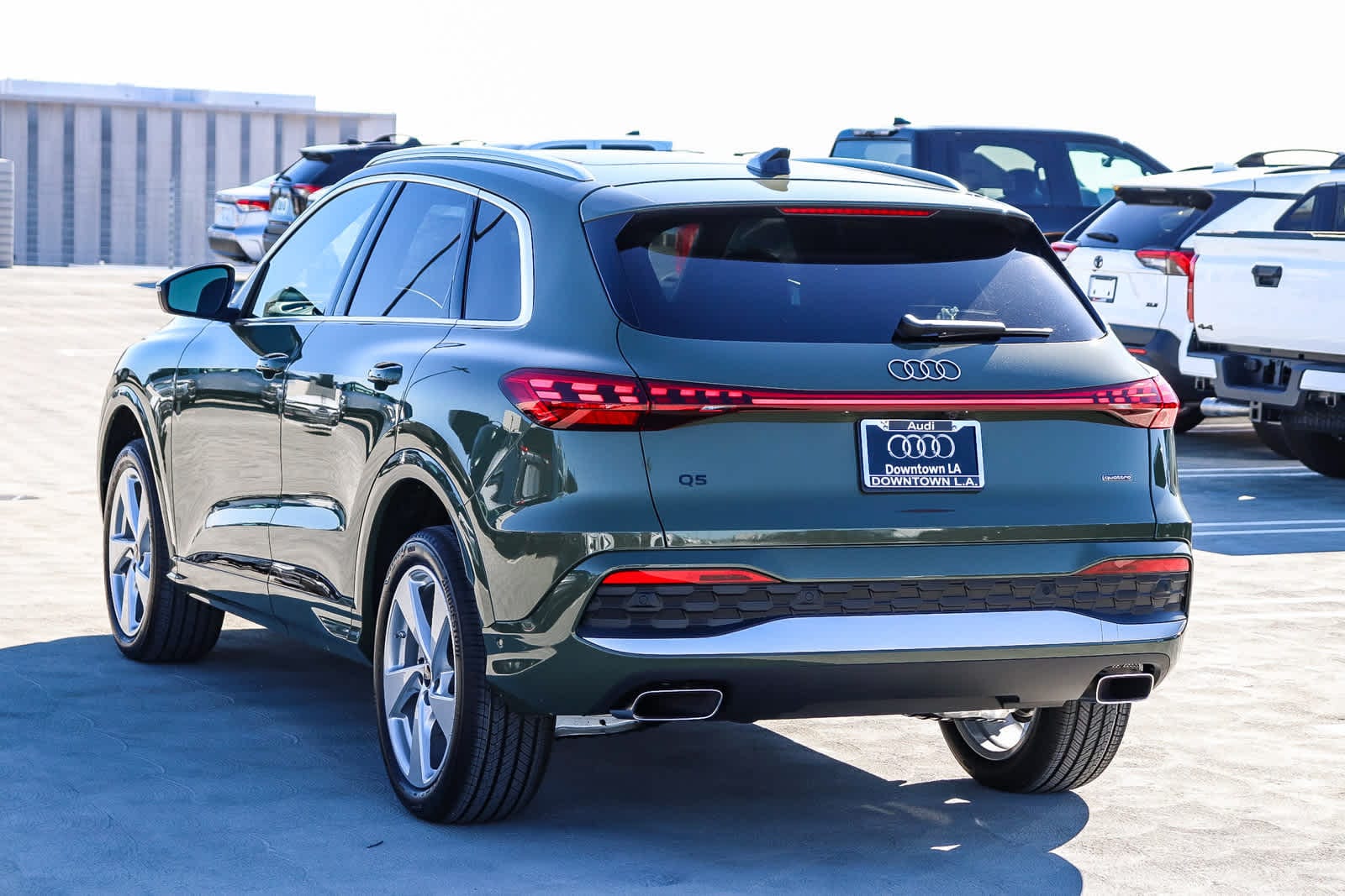 Thumbnail: 2025 Audi Q5 - 6