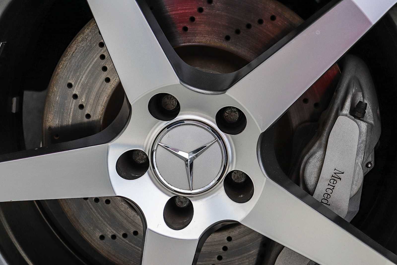 Thumbnail: 2013 Mercedes-Benz CLS - 15