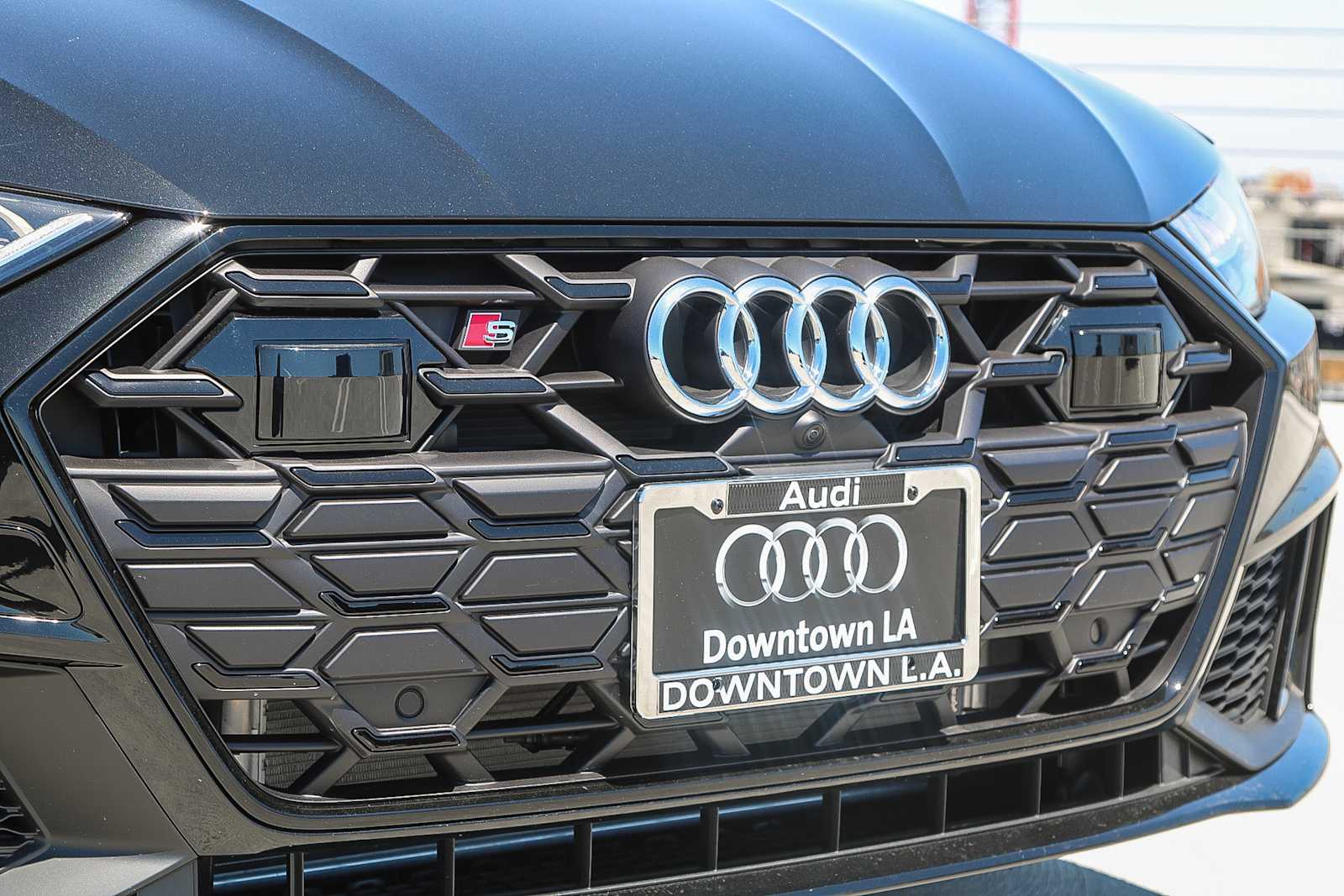 Thumbnail: 2025 Audi S7 - 5