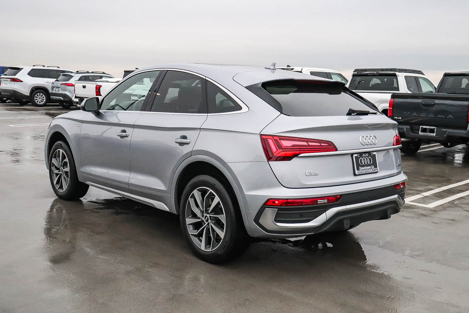 Thumbnail: 2022 Audi Q5 - 9