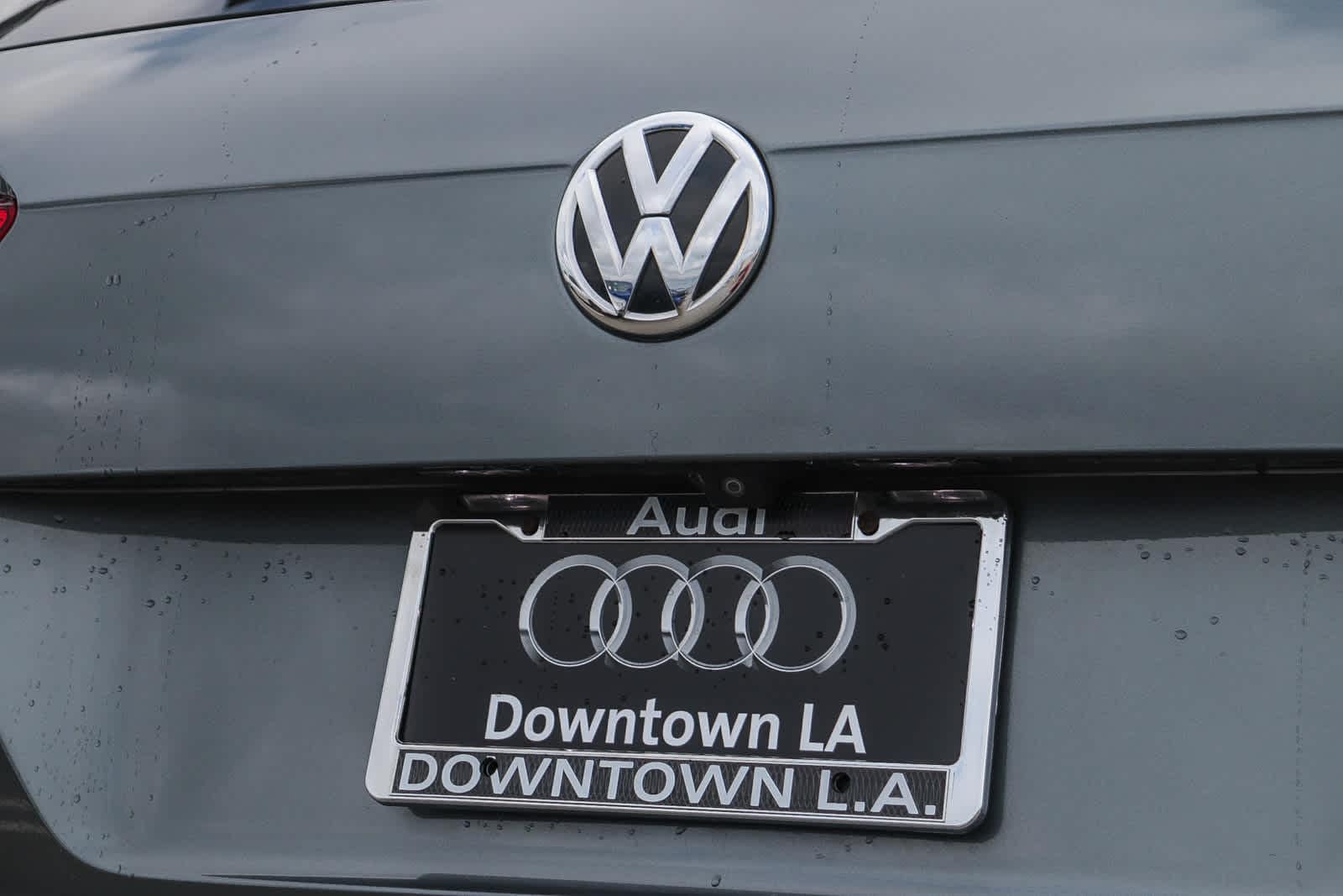 Thumbnail: 2020 Volkswagen Tiguan - 11