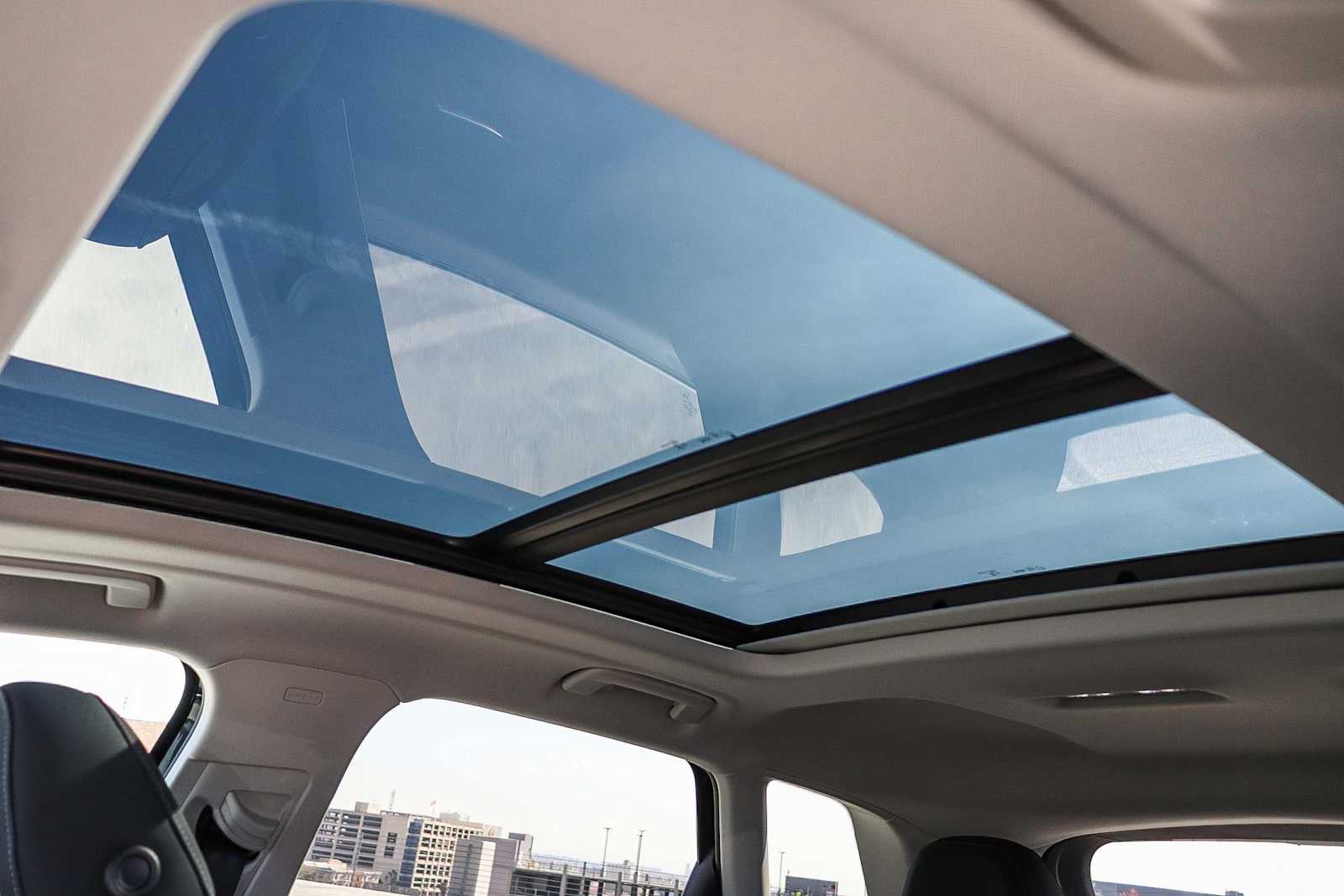 Thumbnail: 2026 Audi Q3 - 32