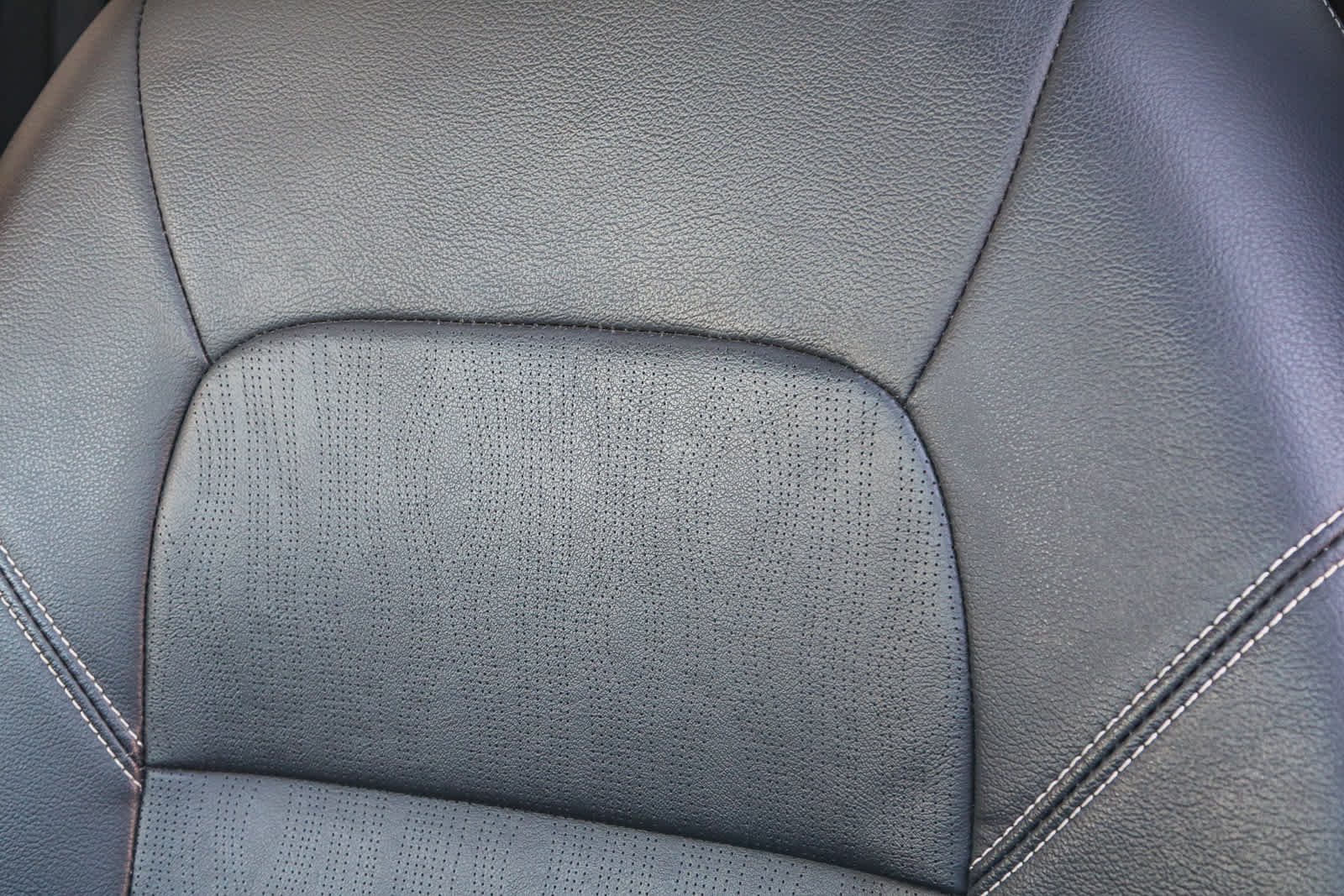 Thumbnail: 2022 Nissan Altima - 40