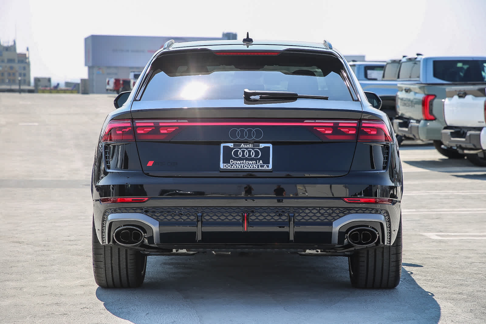 Thumbnail: 2025 Audi RS Q8 - 5