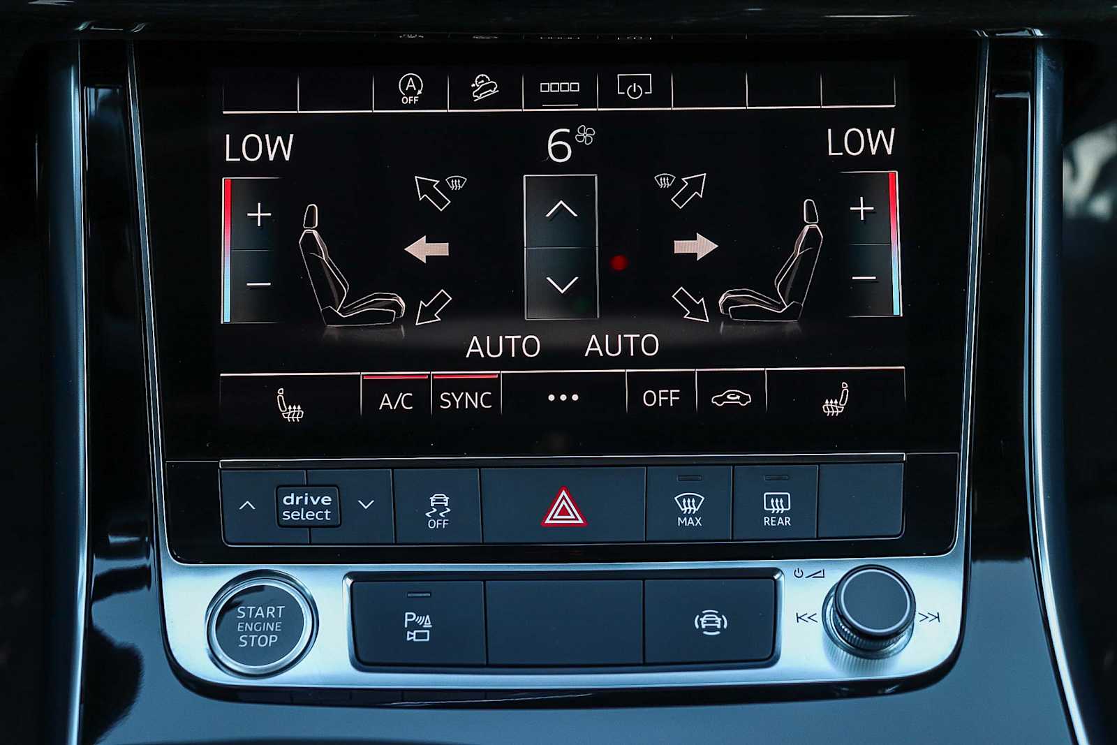 Thumbnail: 2025 Audi Q7 - 18