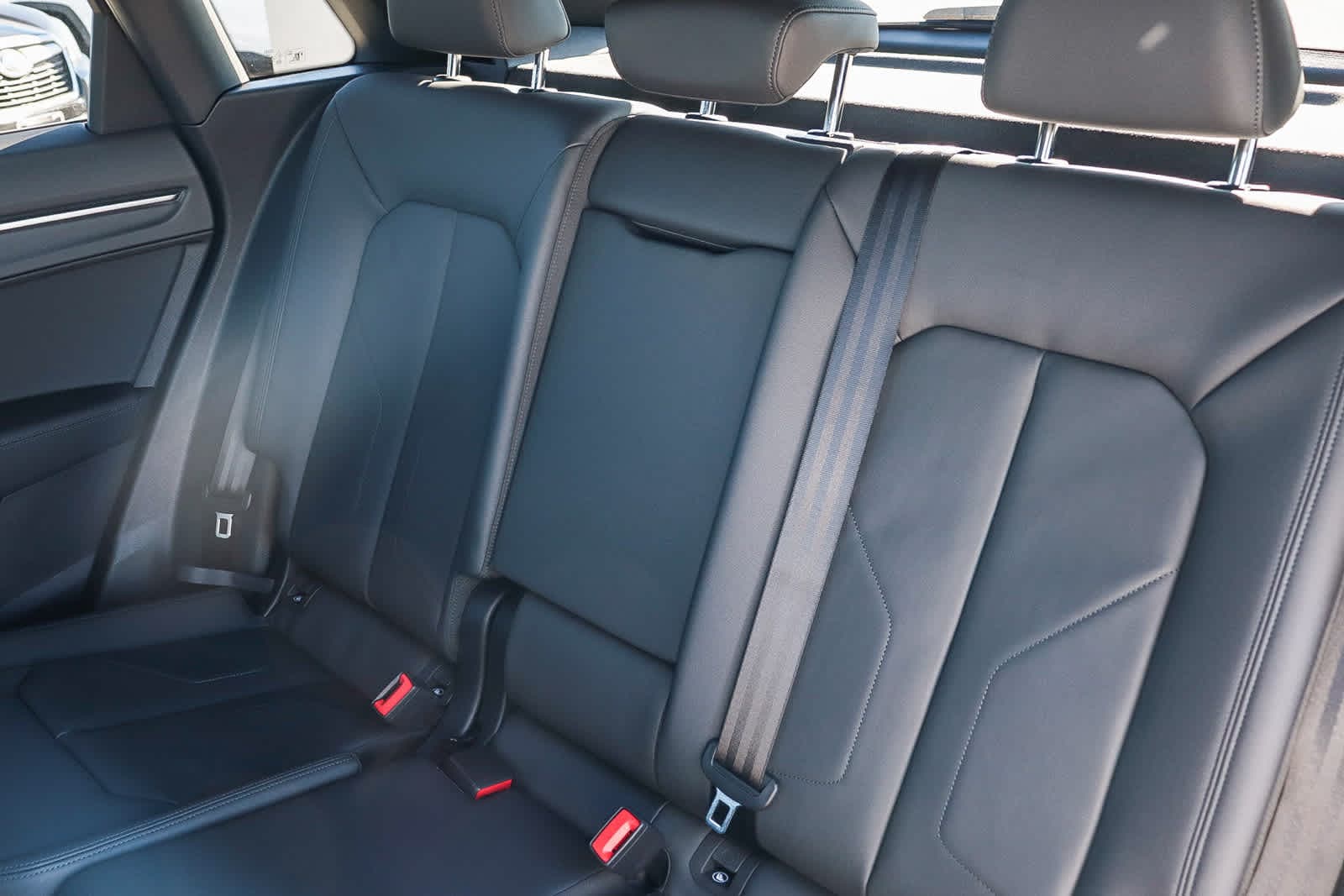 Thumbnail: 2025 Audi Q3 - 24