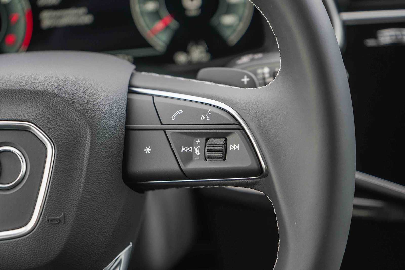 Thumbnail: 2026 Audi Q7 - 21