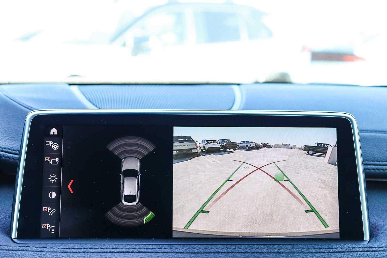 Thumbnail: 2018 BMW X6 - 34