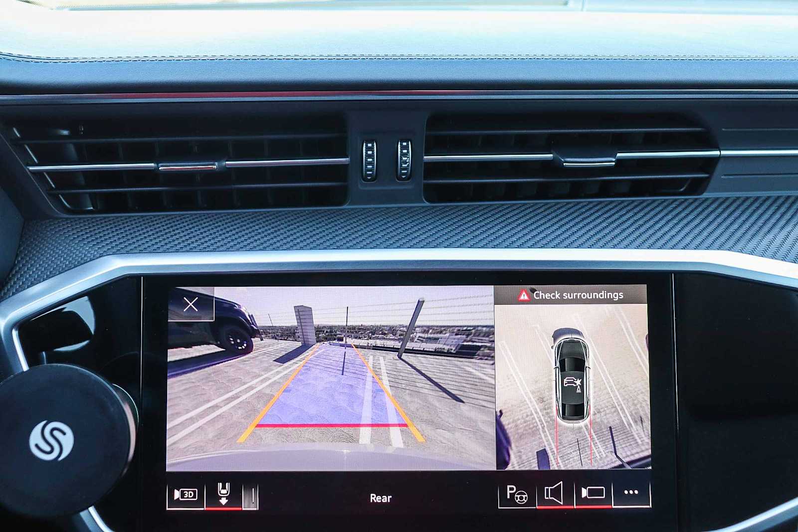 Thumbnail: 2023 Audi RS 7 - 35