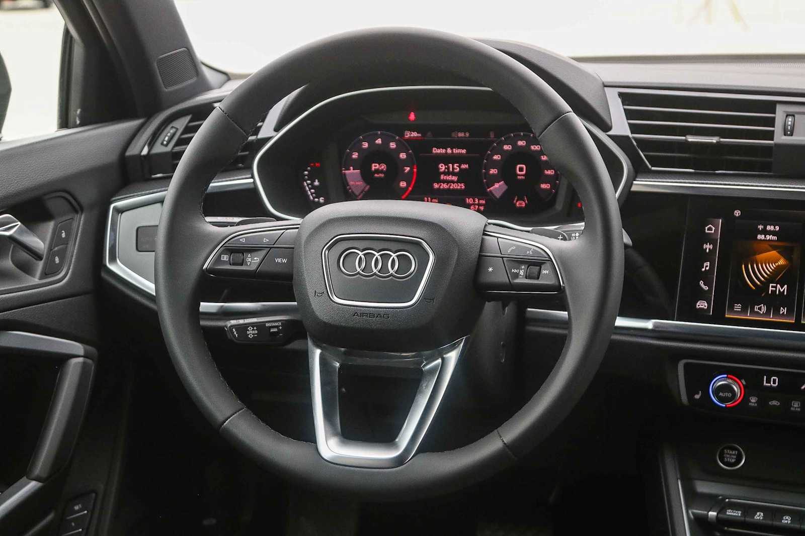 Thumbnail: 2025 Audi Q3 - 20