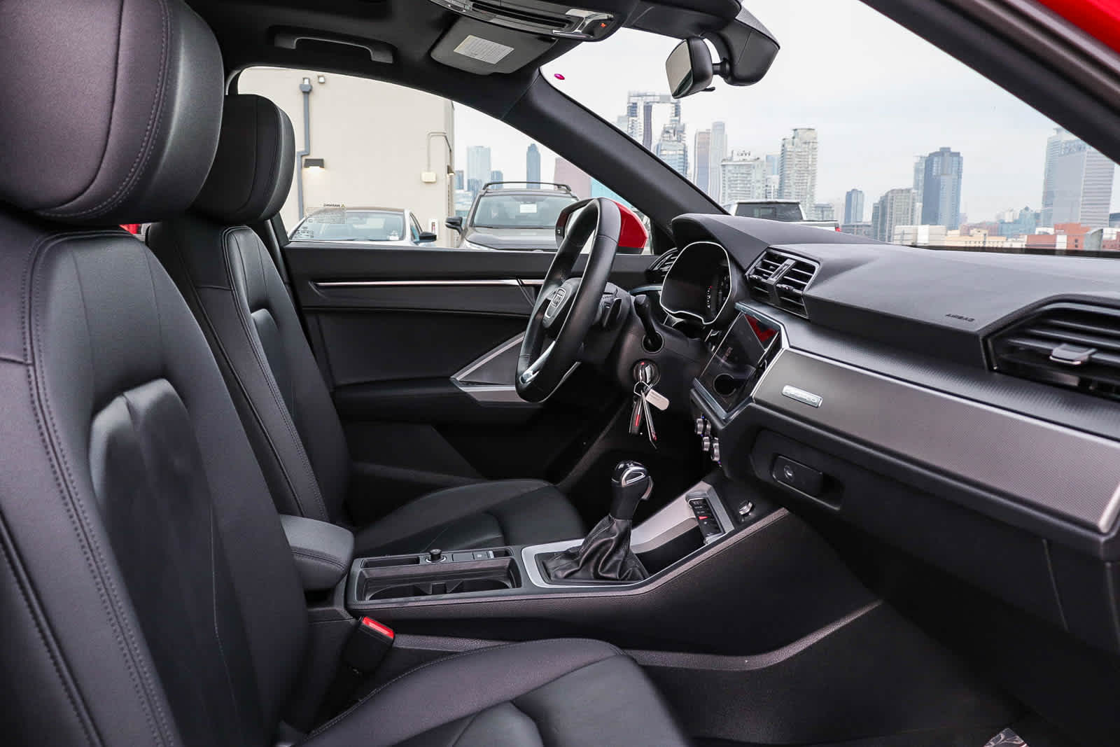 Thumbnail: 2023 Audi Q3 - 23