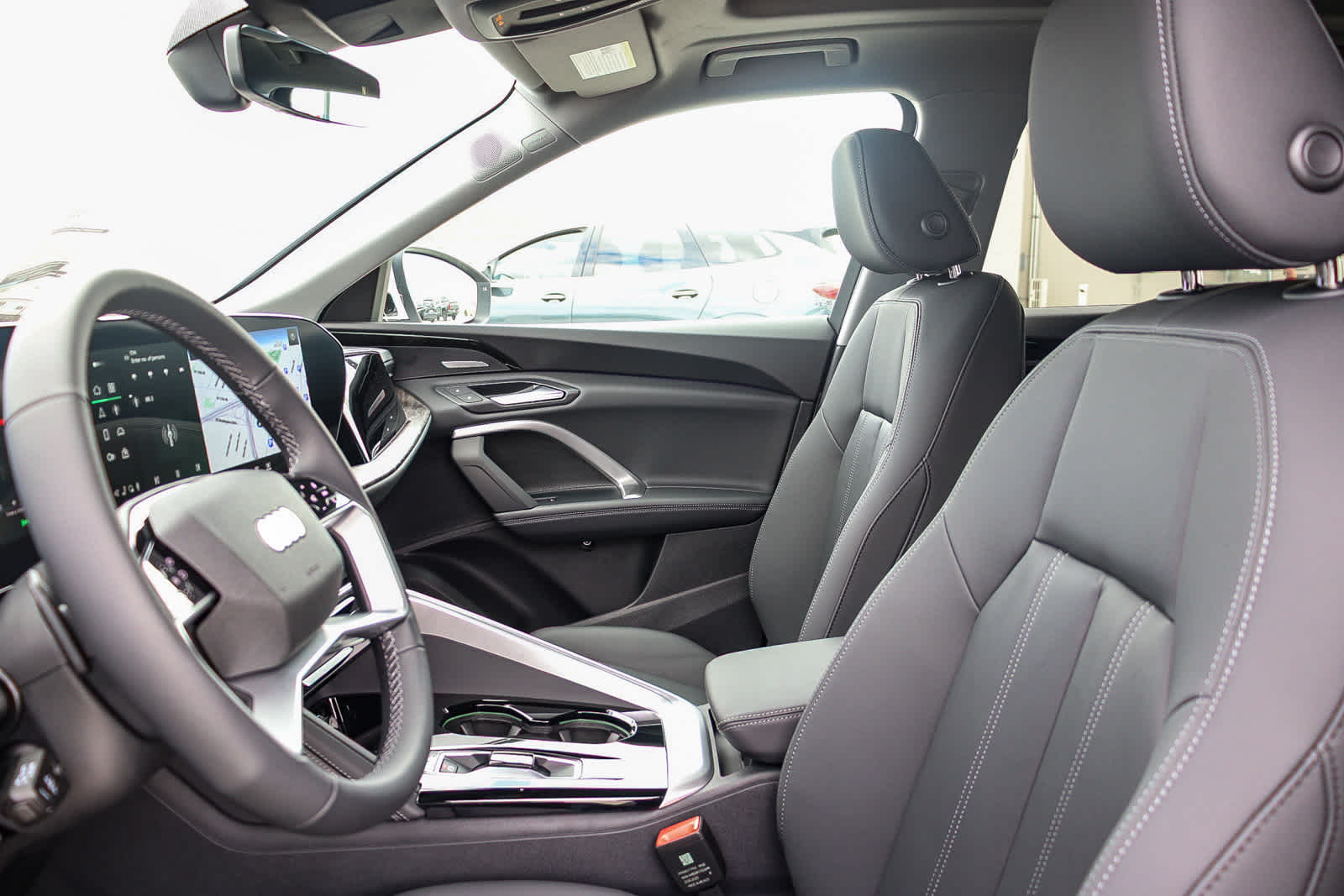 Thumbnail: 2025 Audi Q5 - 24