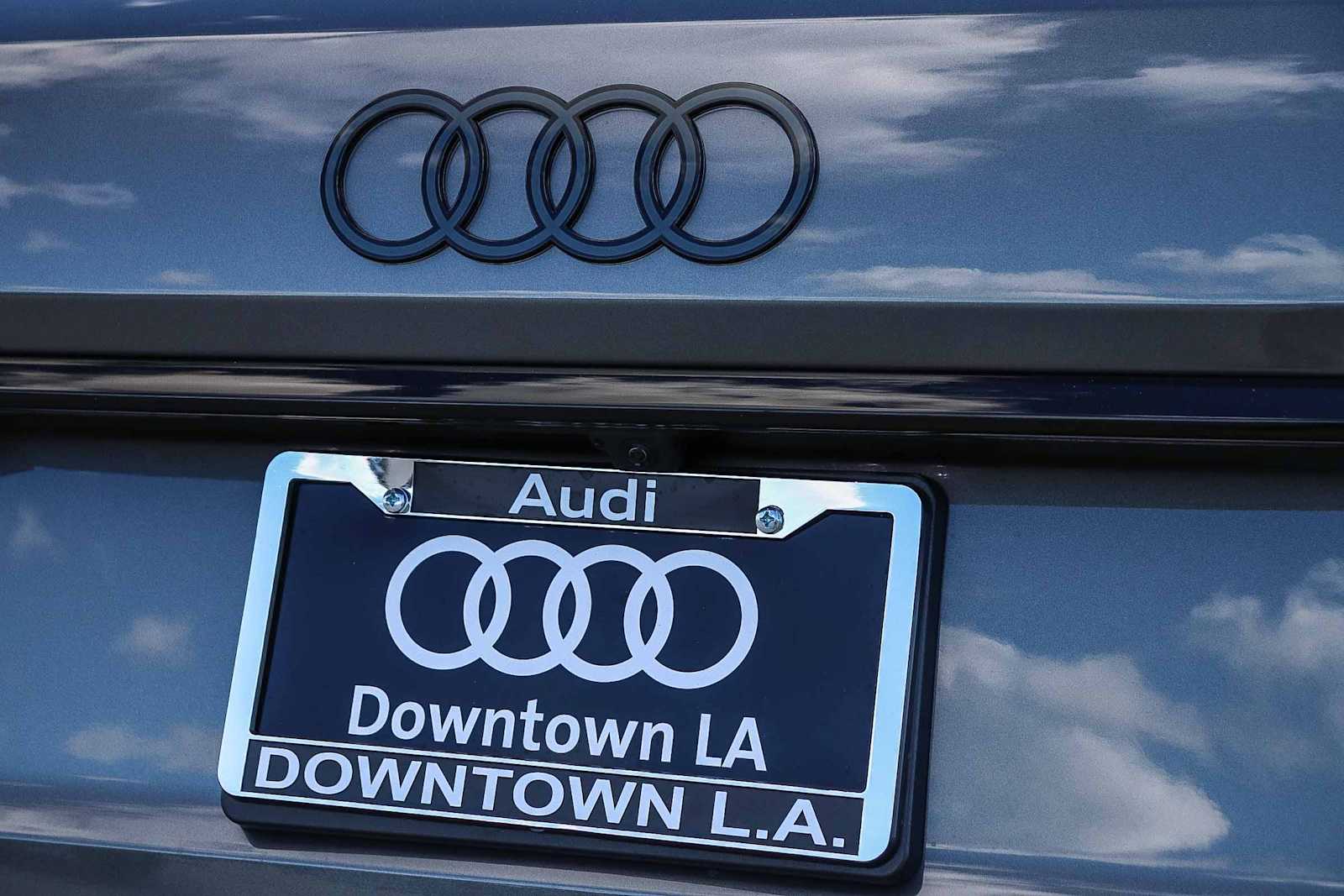 Thumbnail: 2026 Audi Q7 - 11