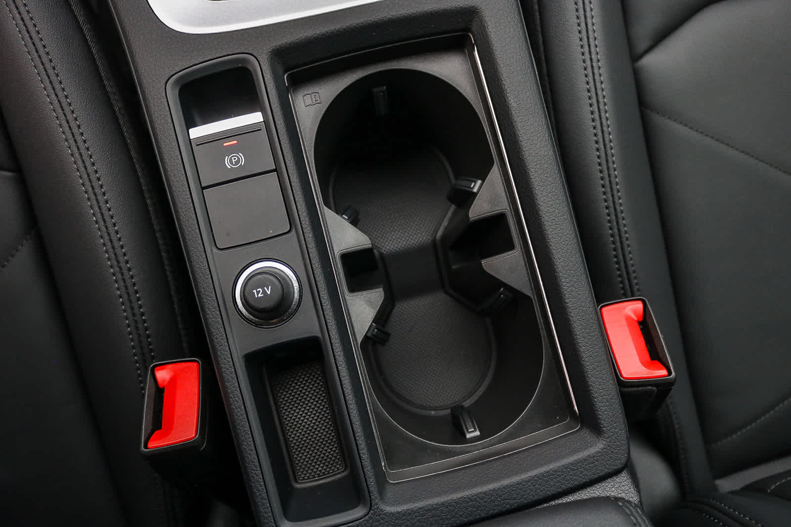 Thumbnail: 2025 Audi Q3 - 30