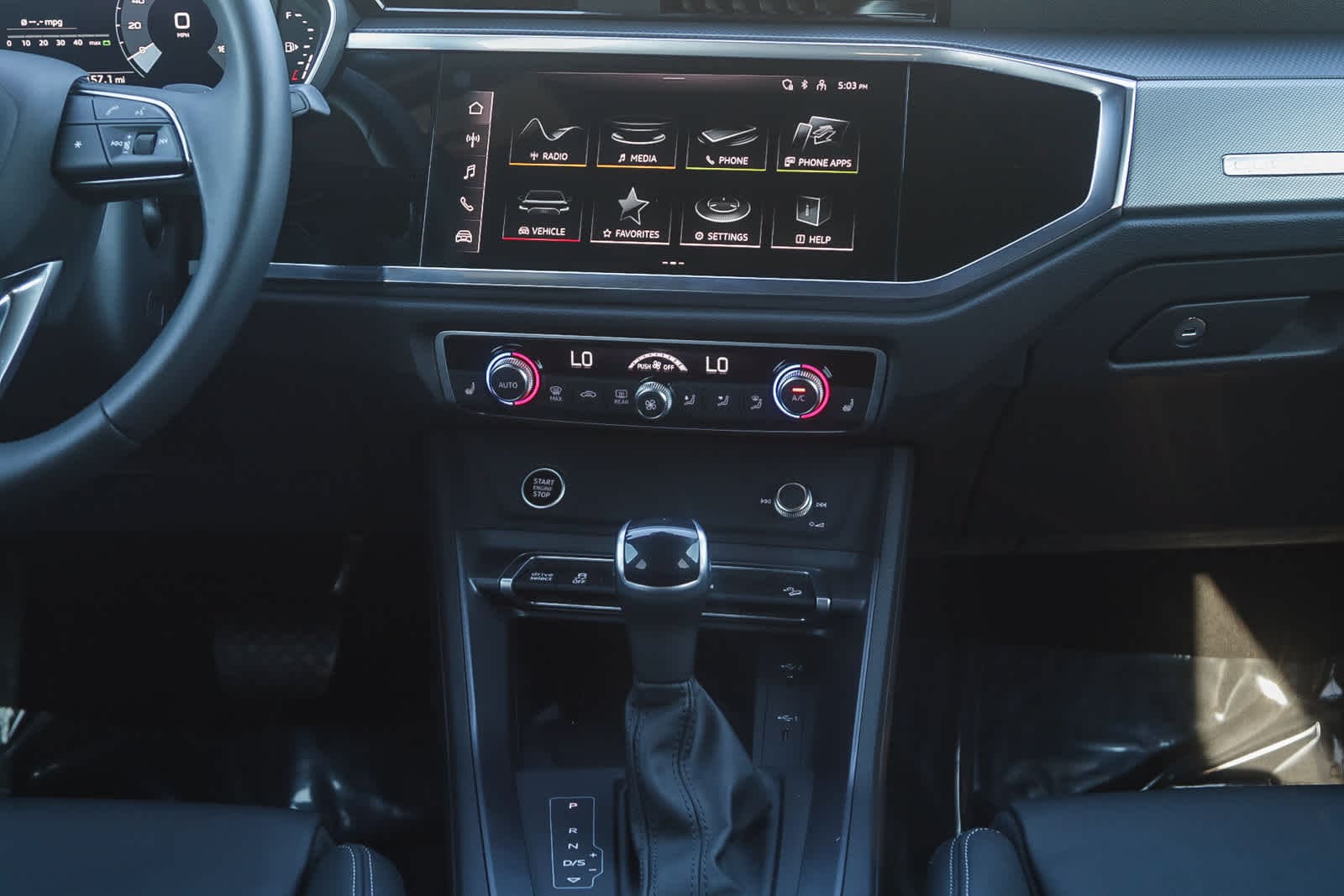 Thumbnail: 2025 Audi Q3 - 13