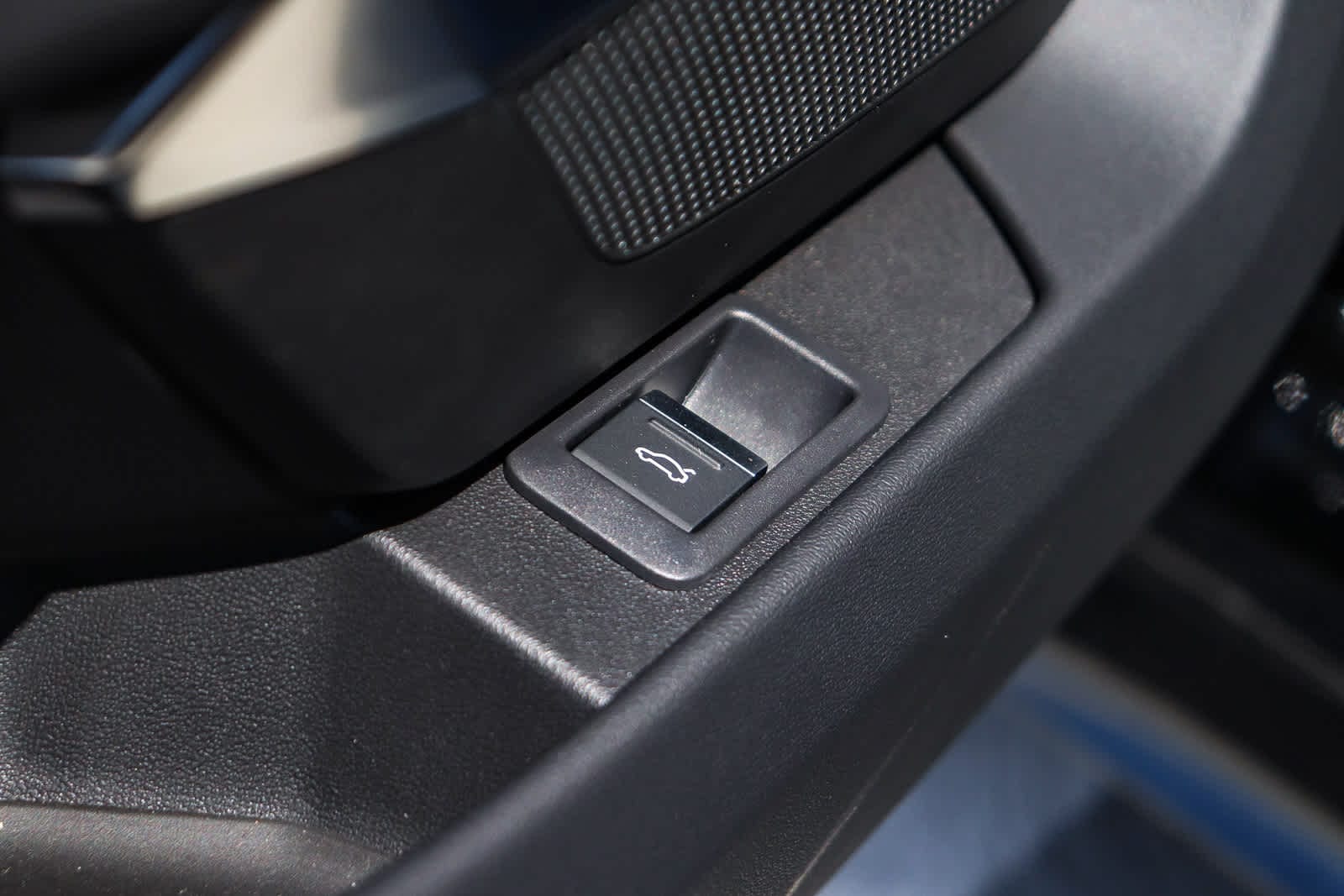 Thumbnail: 2026 Audi e-tron GT - 29