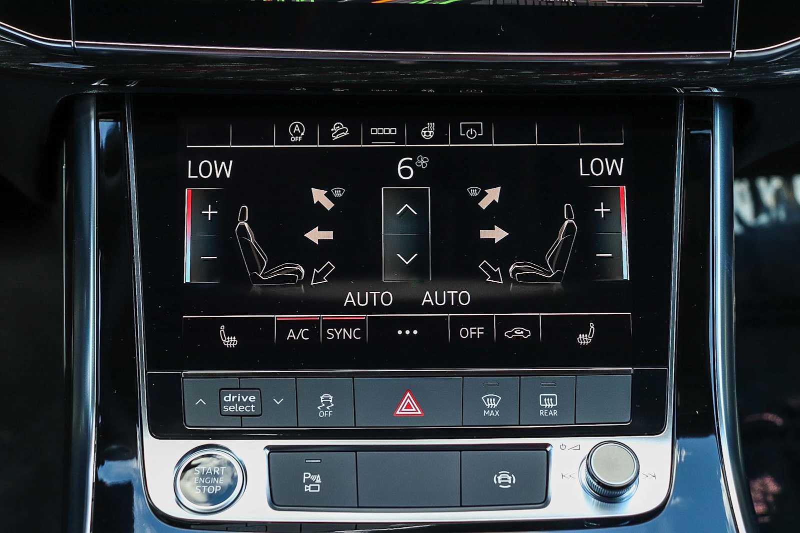 Thumbnail: 2026 Audi Q7 - 18