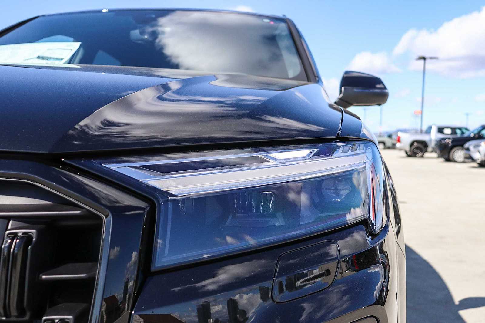 Thumbnail: 2026 Audi Q7 - 7