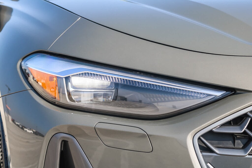 New 2025 Audi All-new A5 2.0T Premium Hatchback