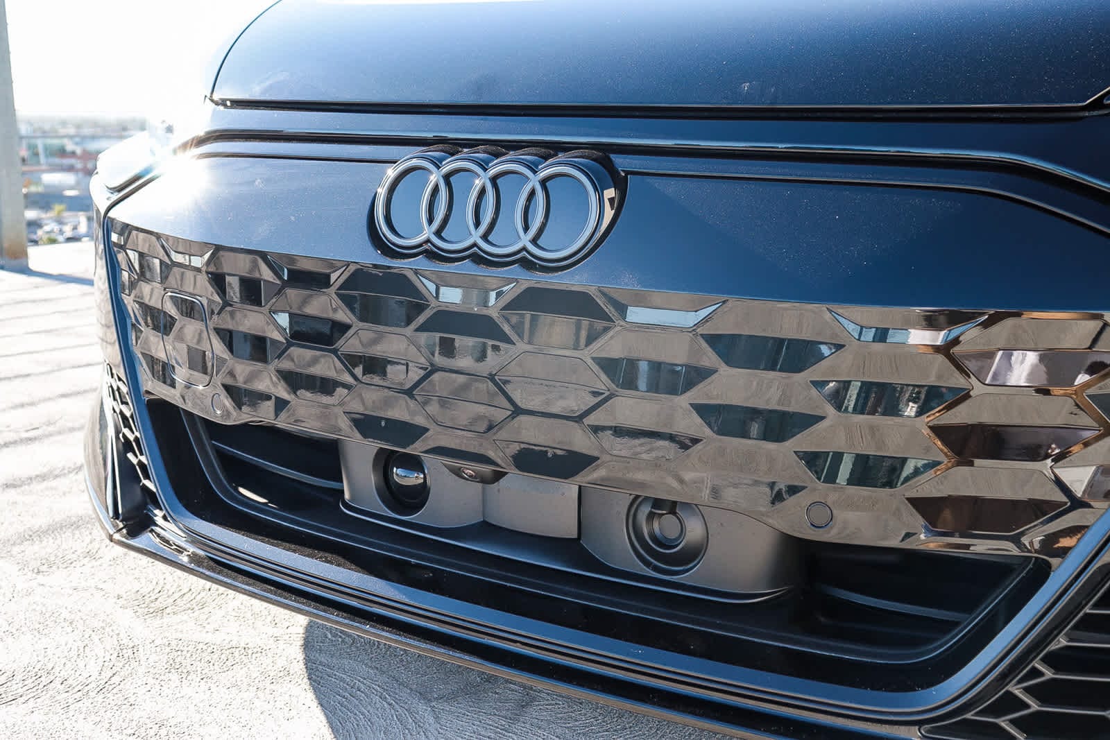 Thumbnail: 2025 Audi RS e-tron GT - 5