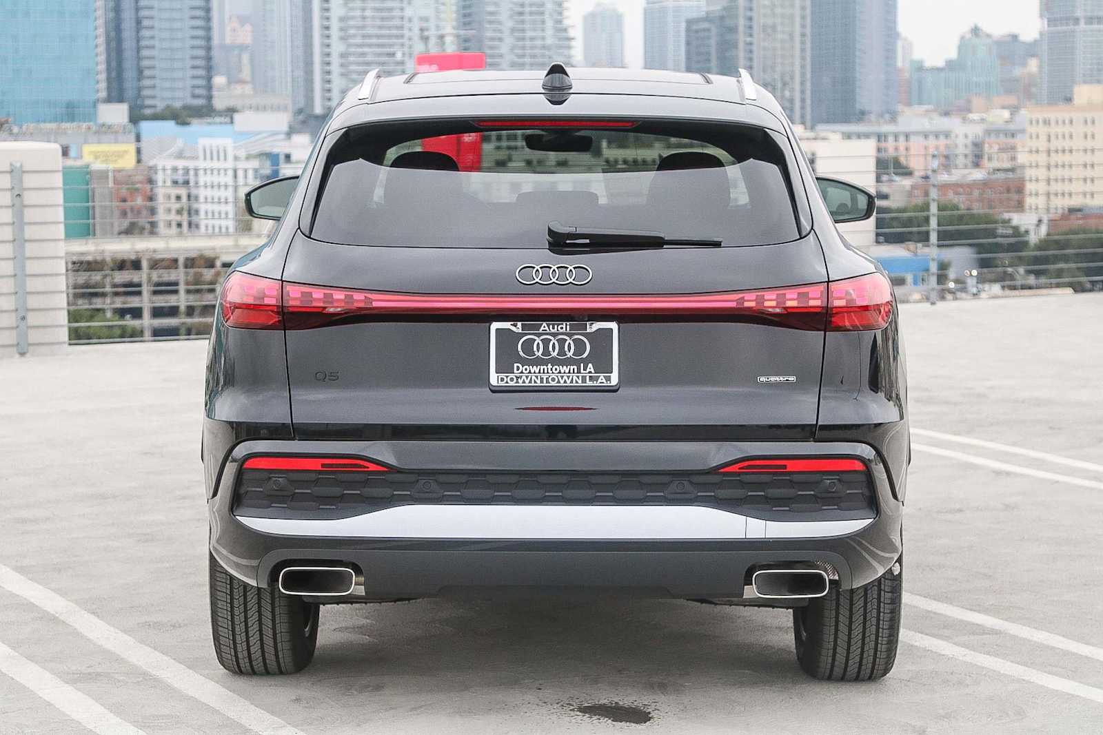 Thumbnail: 2025 Audi Q5 - 7