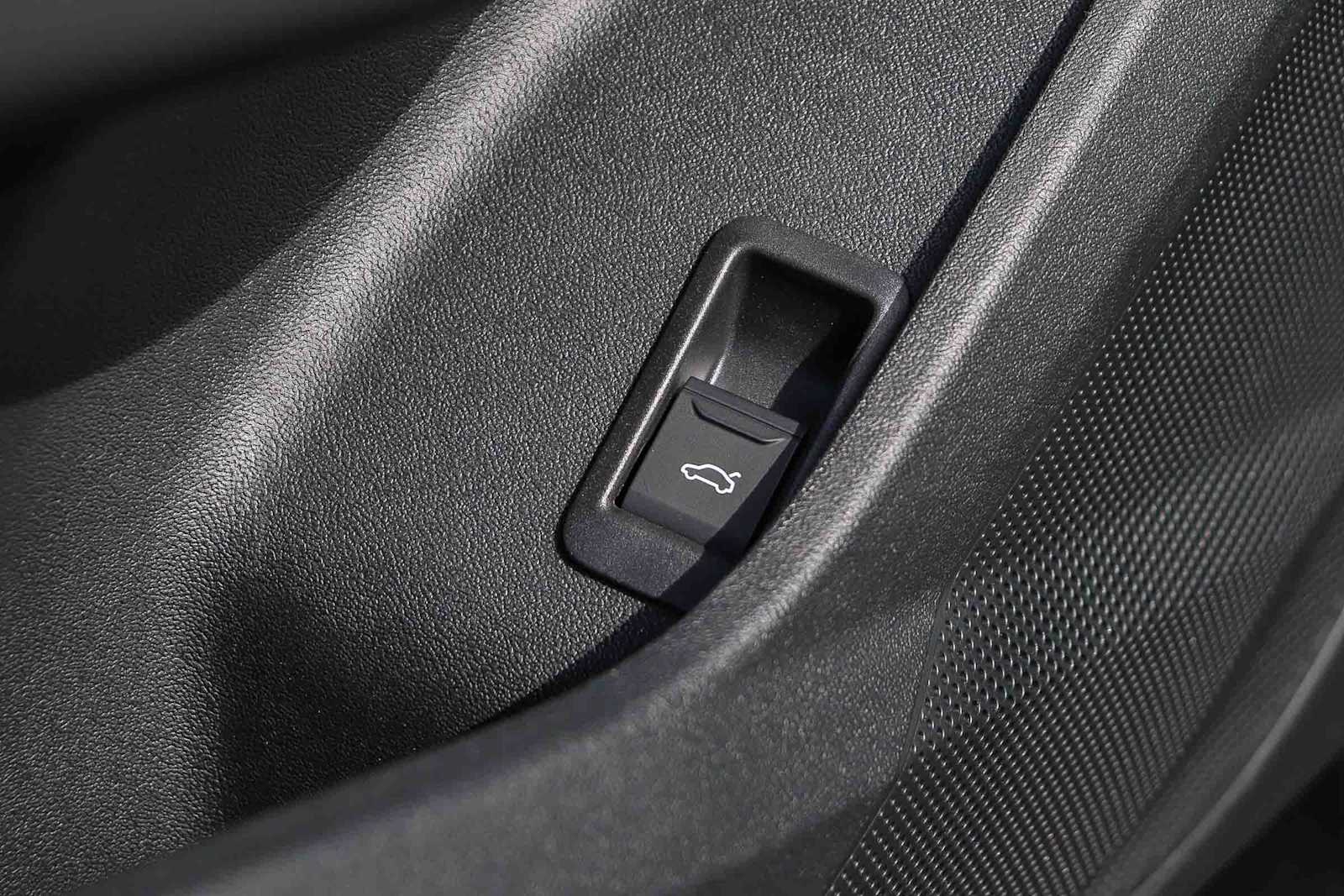 Thumbnail: 2025 Audi A5 - 26