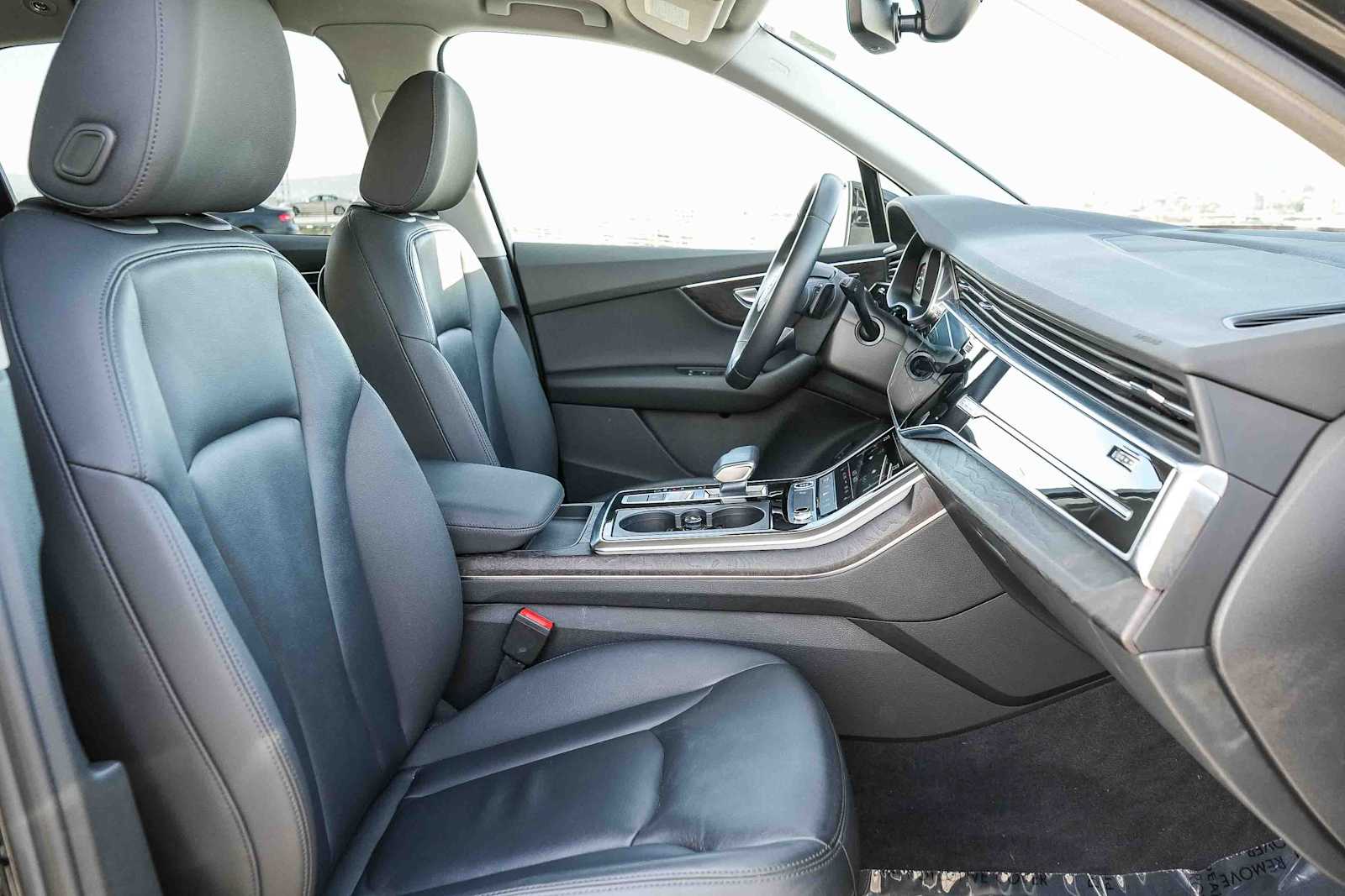 Thumbnail: 2022 Audi Q7 - 23