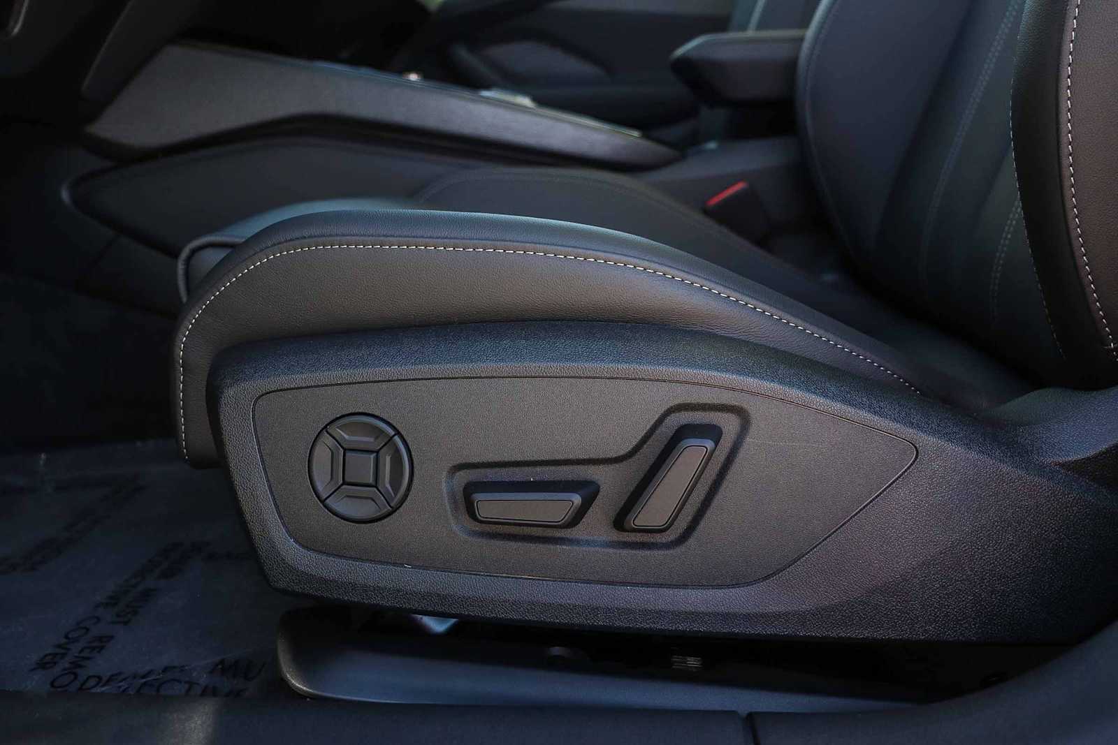 Thumbnail: 2026 Audi A6 - 25