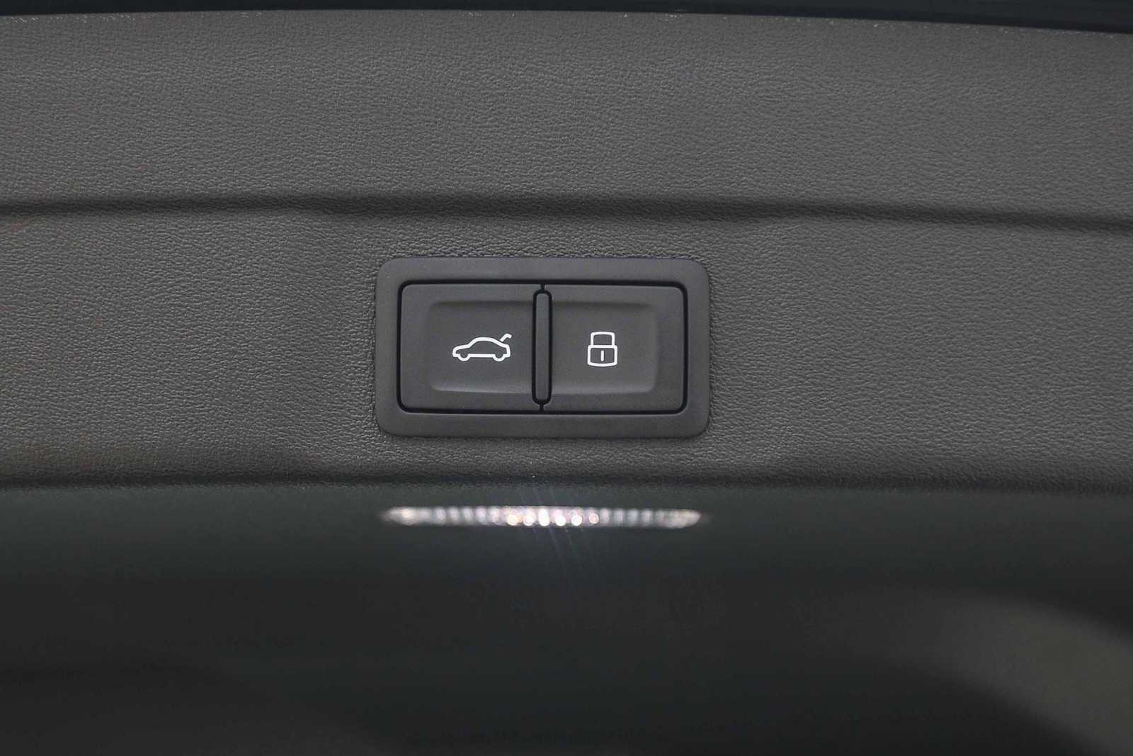 Thumbnail: 2025 Audi A5 - 41