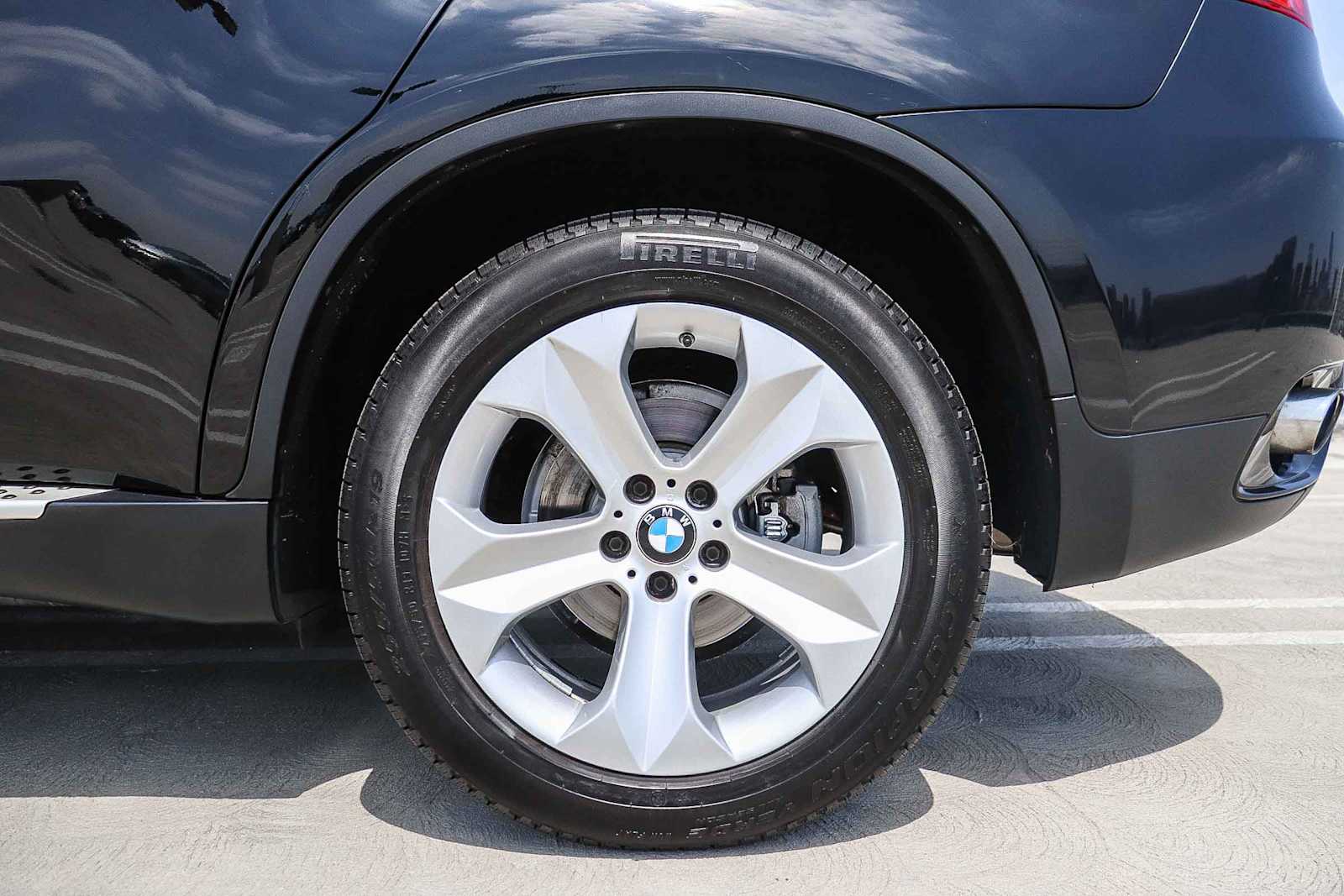 Thumbnail: 2014 BMW X6 - 13