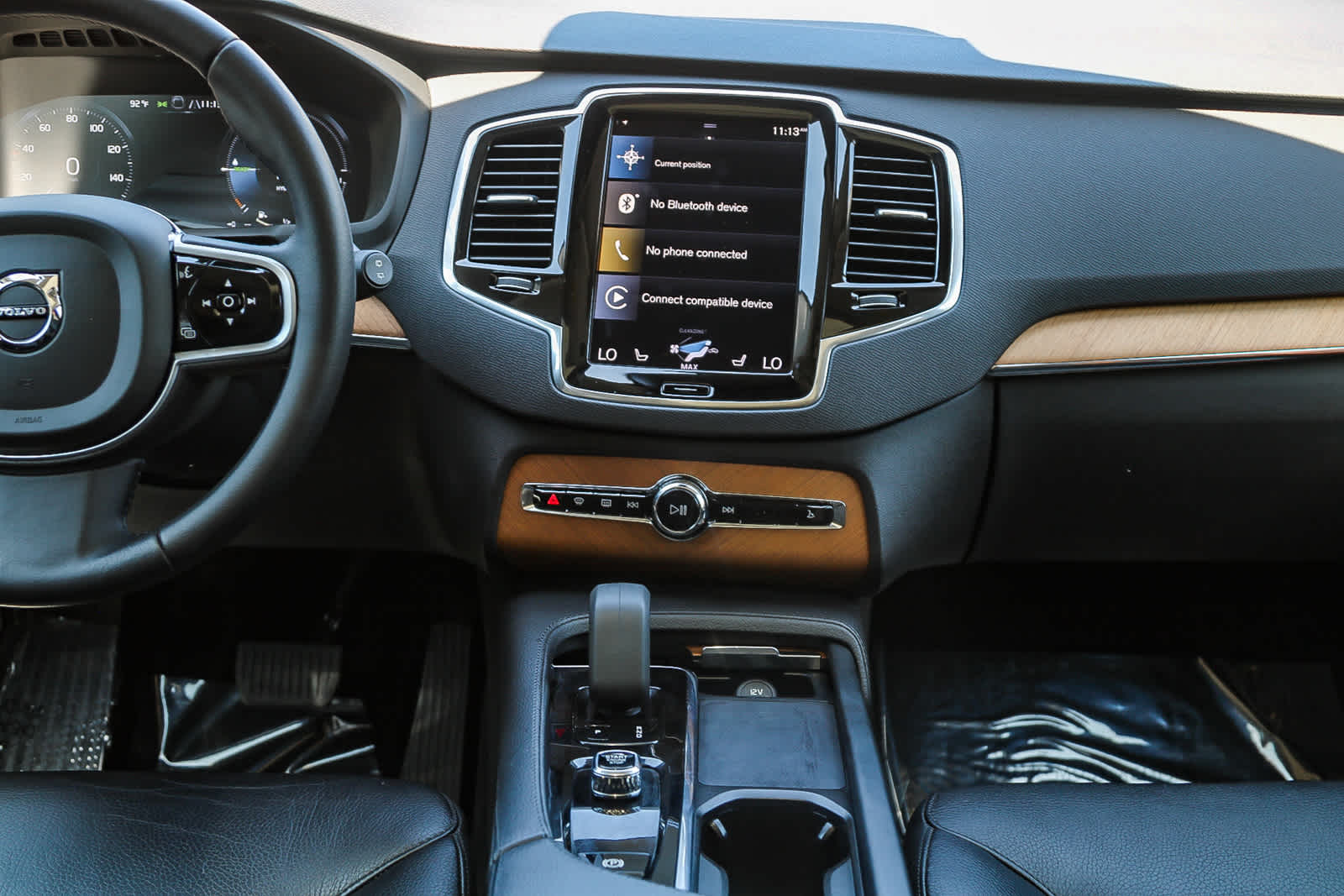 Thumbnail: 2022 Volvo XC90 - 13