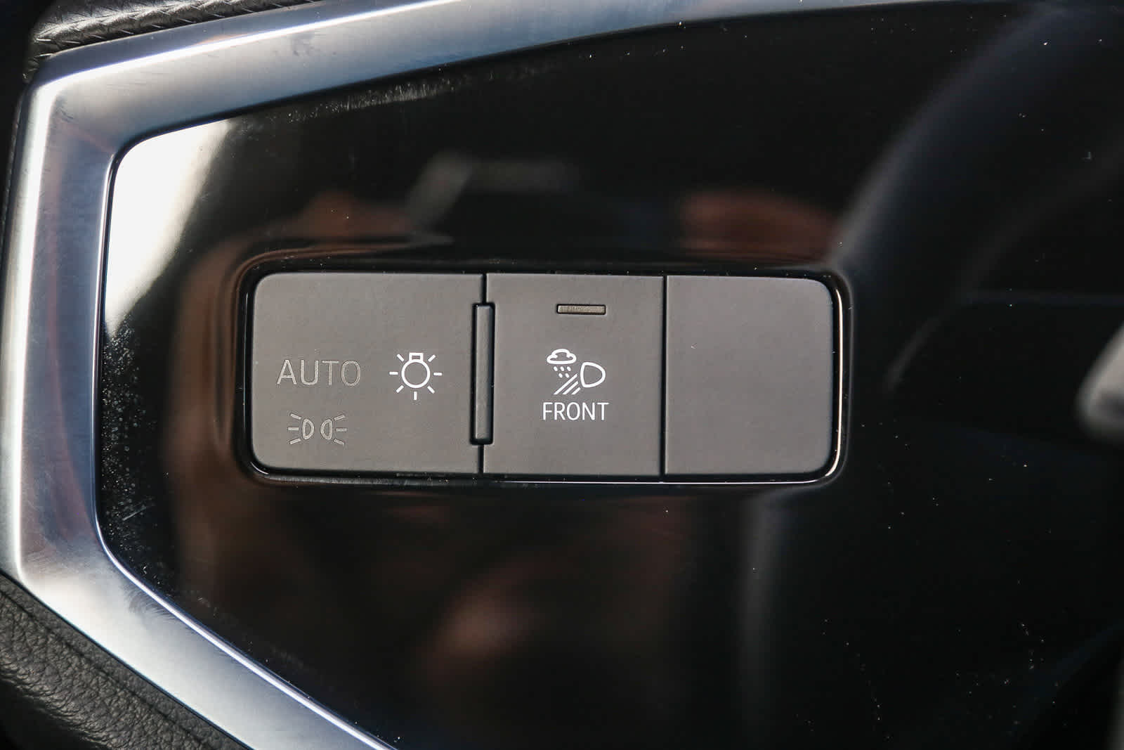 Thumbnail: 2025 Audi Q3 - 35