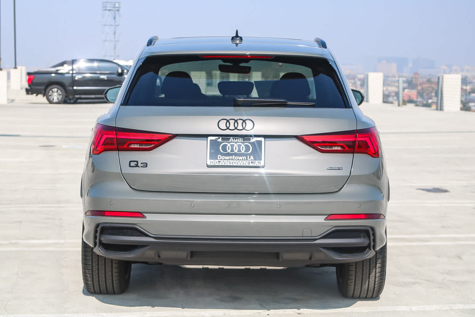 Thumbnail: 2025 Audi Q3 - 9