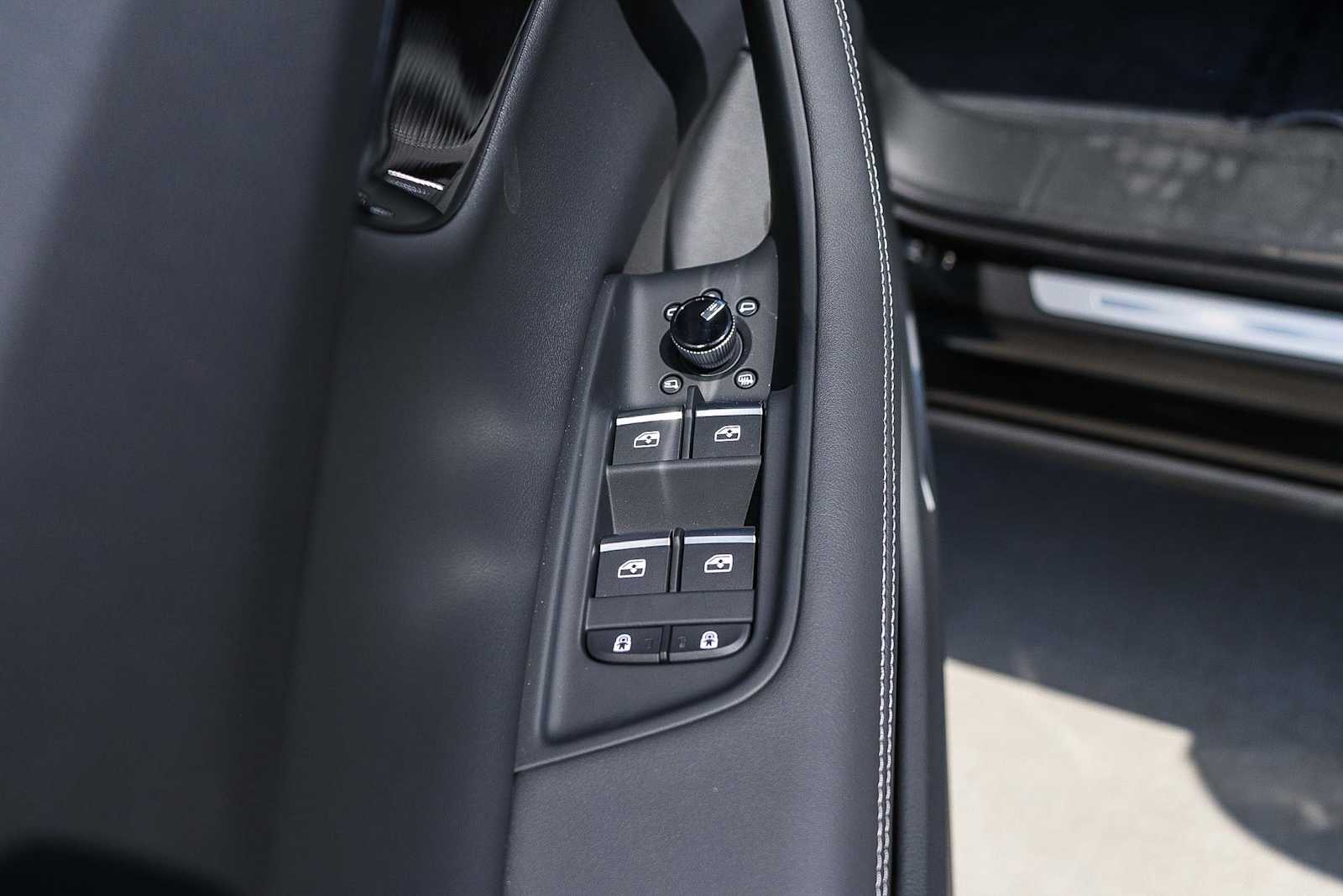 Thumbnail: 2026 Audi Q7 - 28