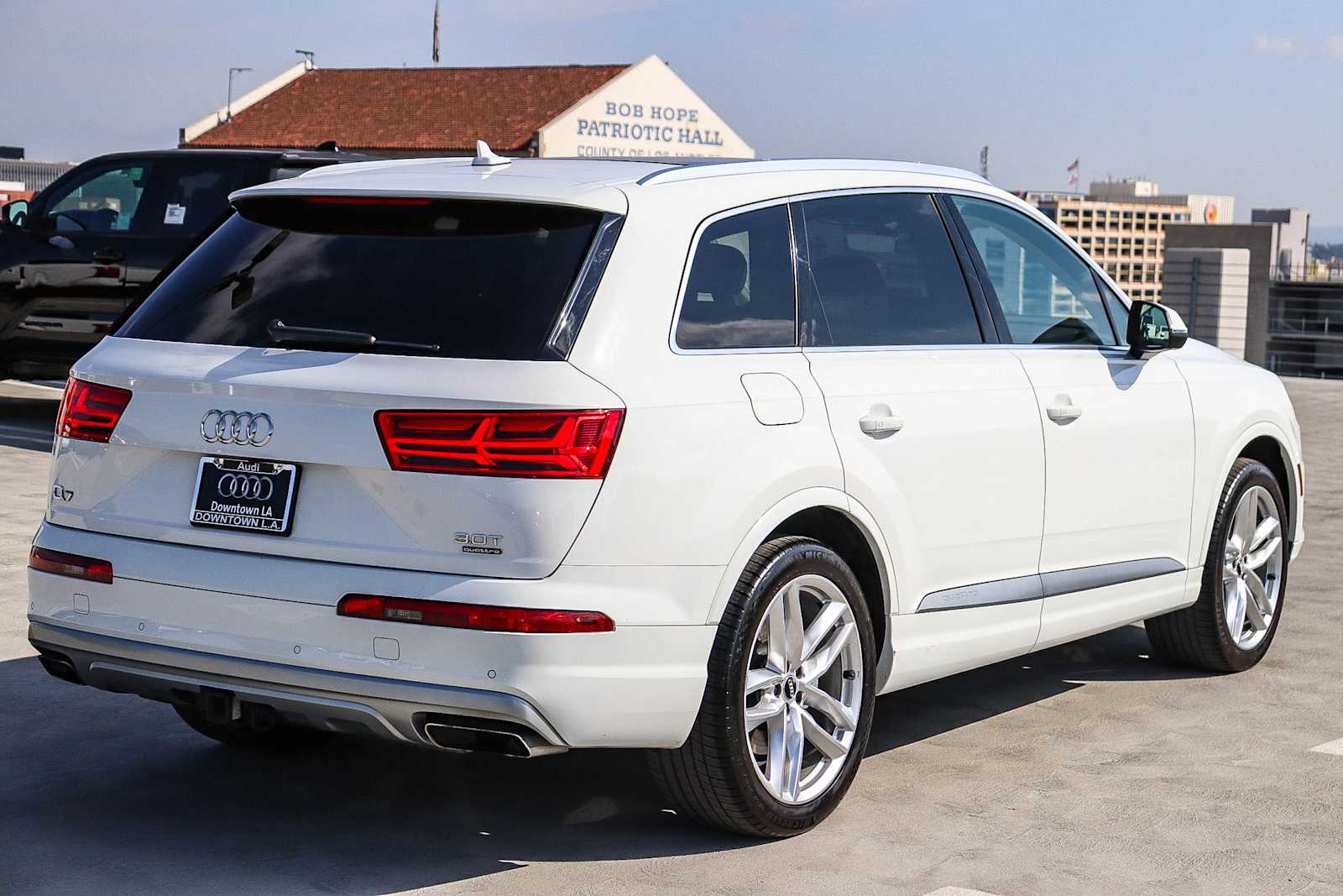 Thumbnail: 2017 Audi Q7 - 4