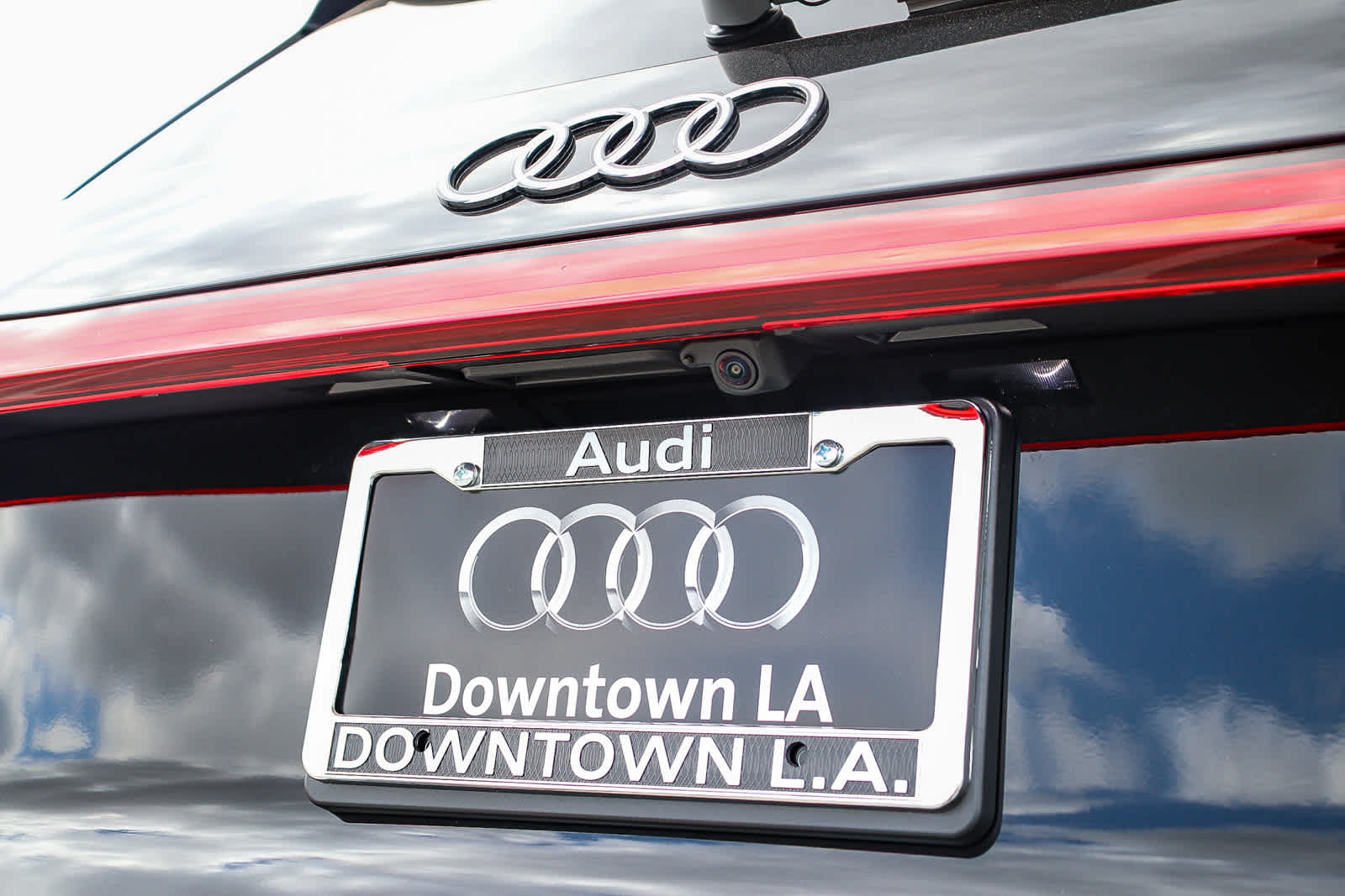 Thumbnail: 2025 Audi Q5 - 12