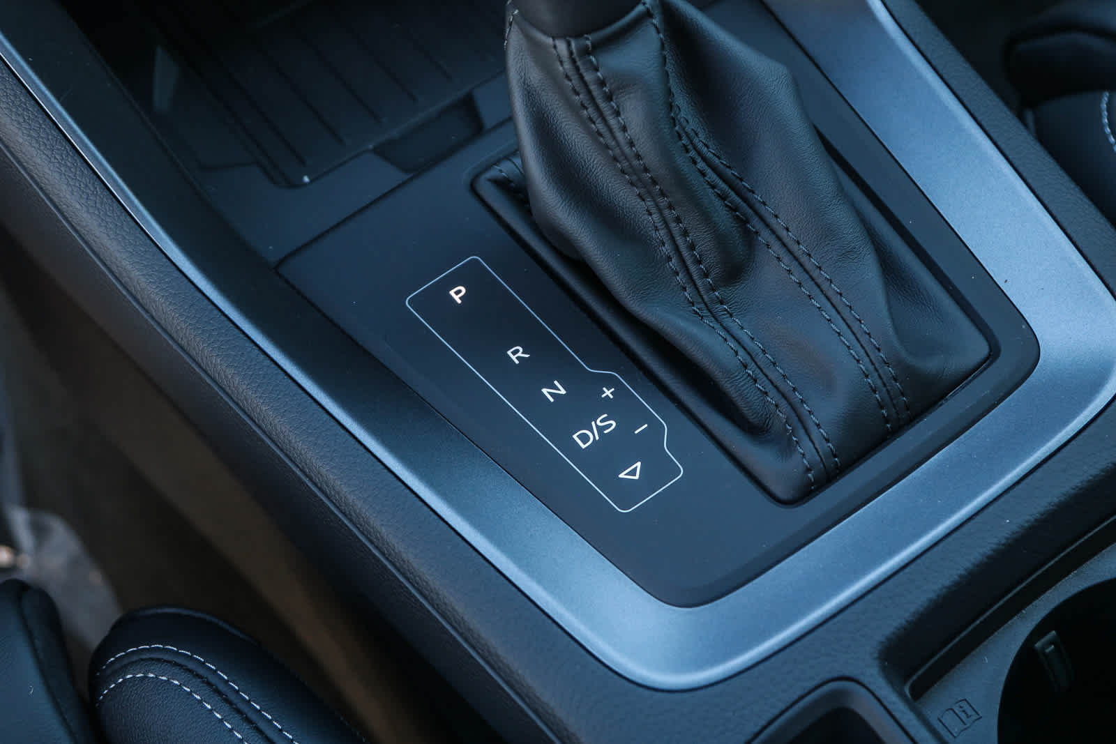 Thumbnail: 2025 Audi Q3 - 30