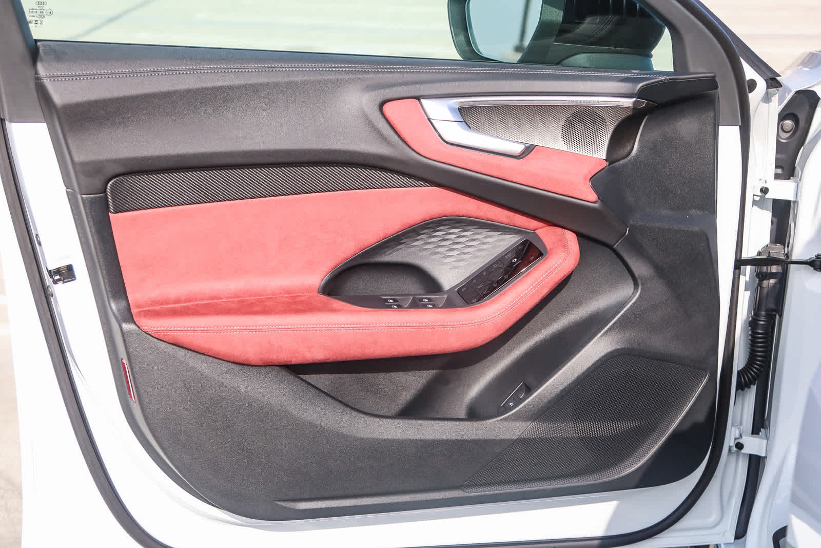 Thumbnail: 2025 Audi S5 - 28