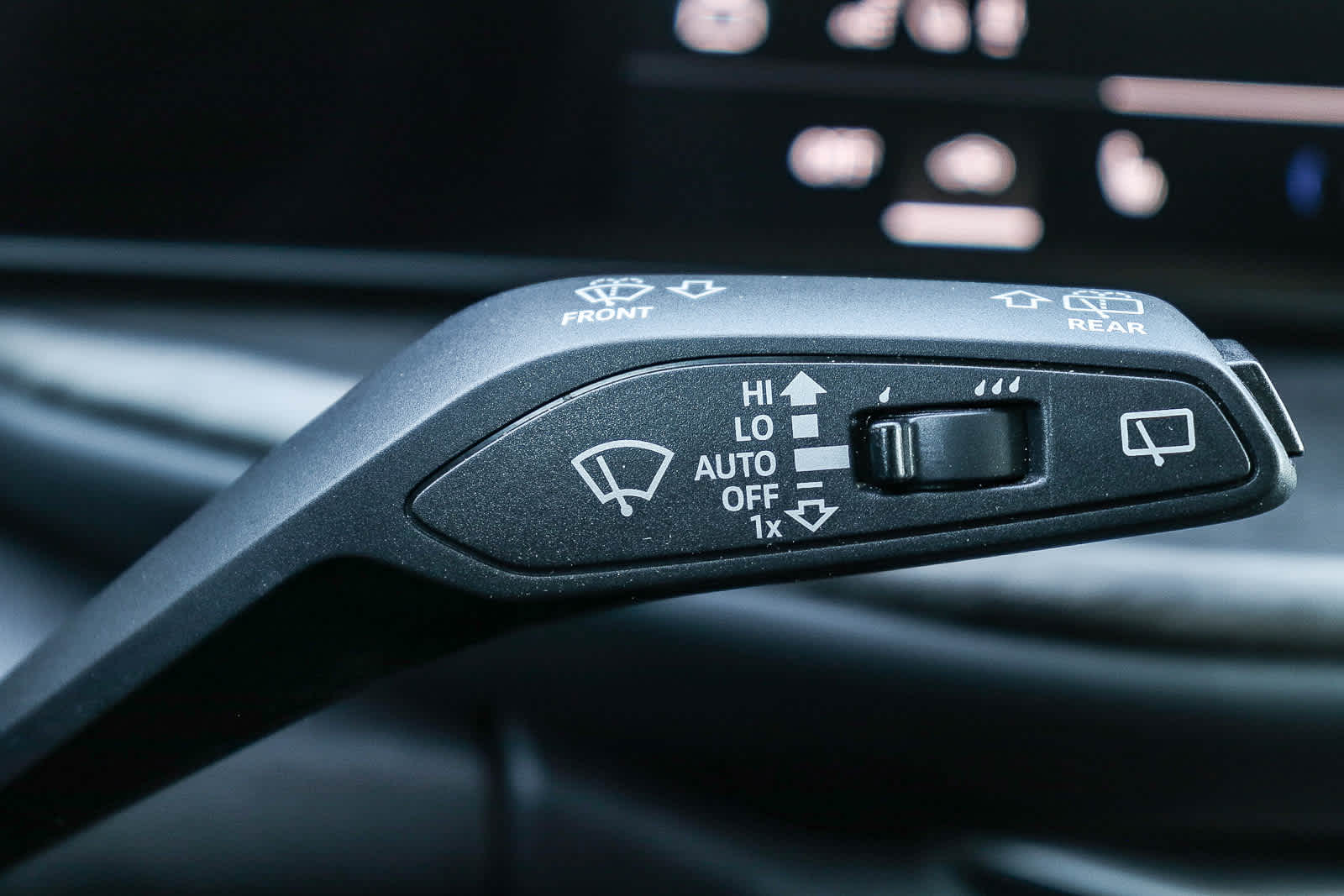 Thumbnail: 2025 Audi Q5 - 31