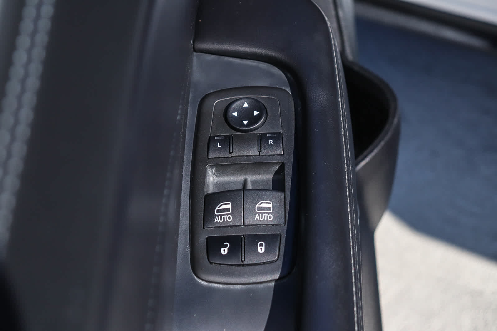 Thumbnail: 2022 Dodge Challenger - 27