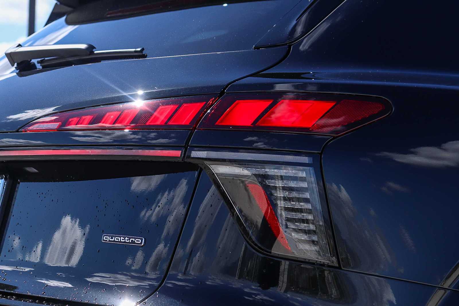 Thumbnail: 2026 Audi Q3 - 10