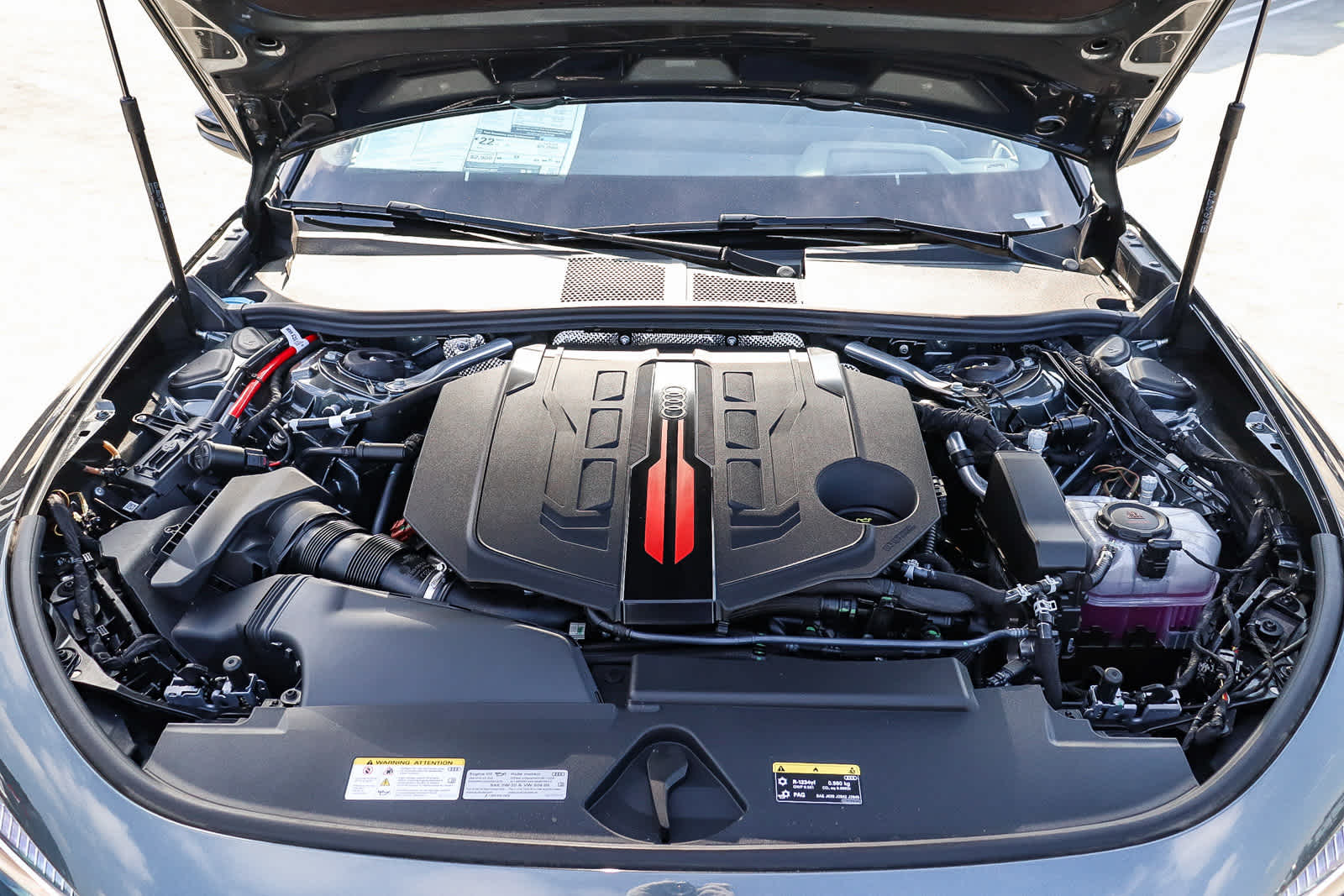 Thumbnail: 2025 Audi S5 - 38