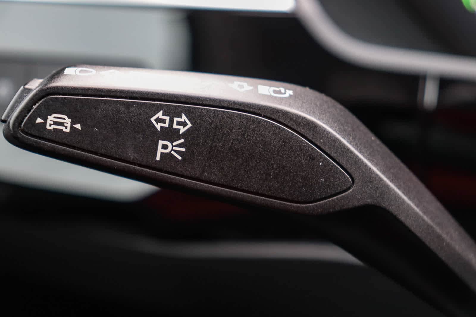 Thumbnail: 2022 Audi e-tron - 32