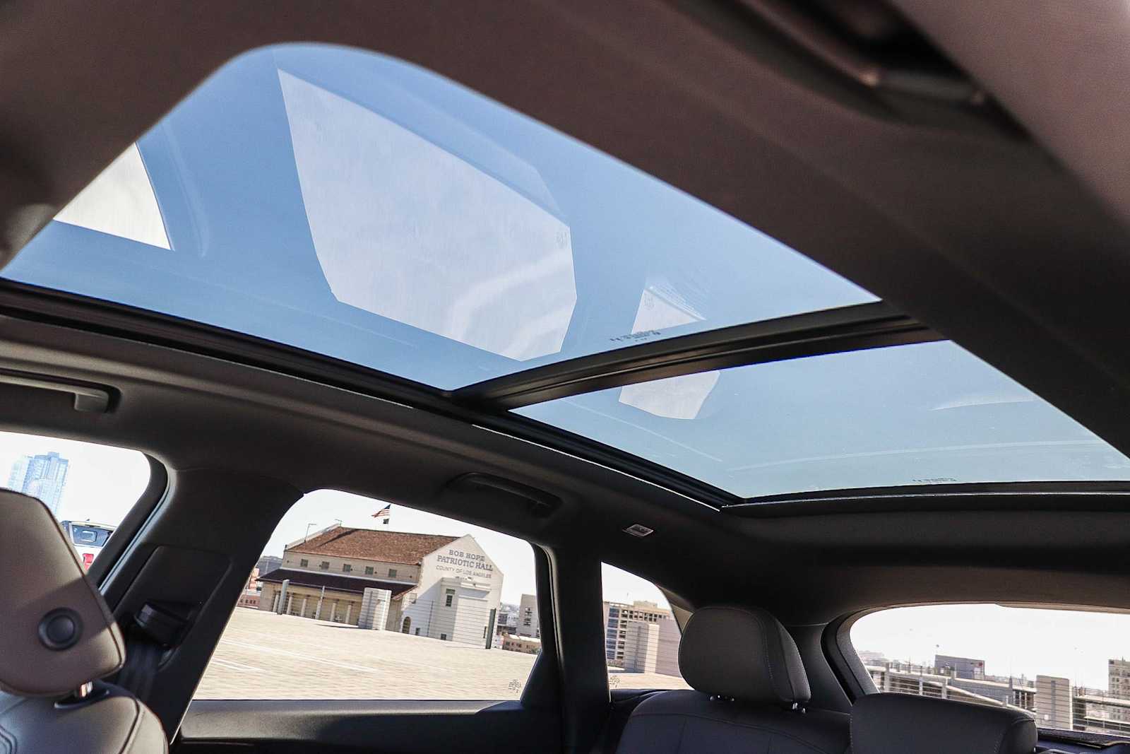 Thumbnail: 2025 Audi Q5 - 34