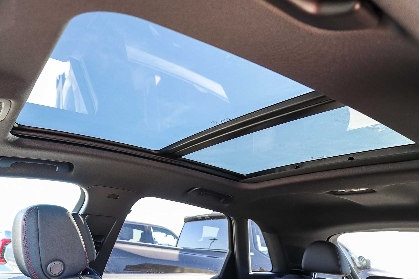 Thumbnail: 2025 Audi Q3 - 37