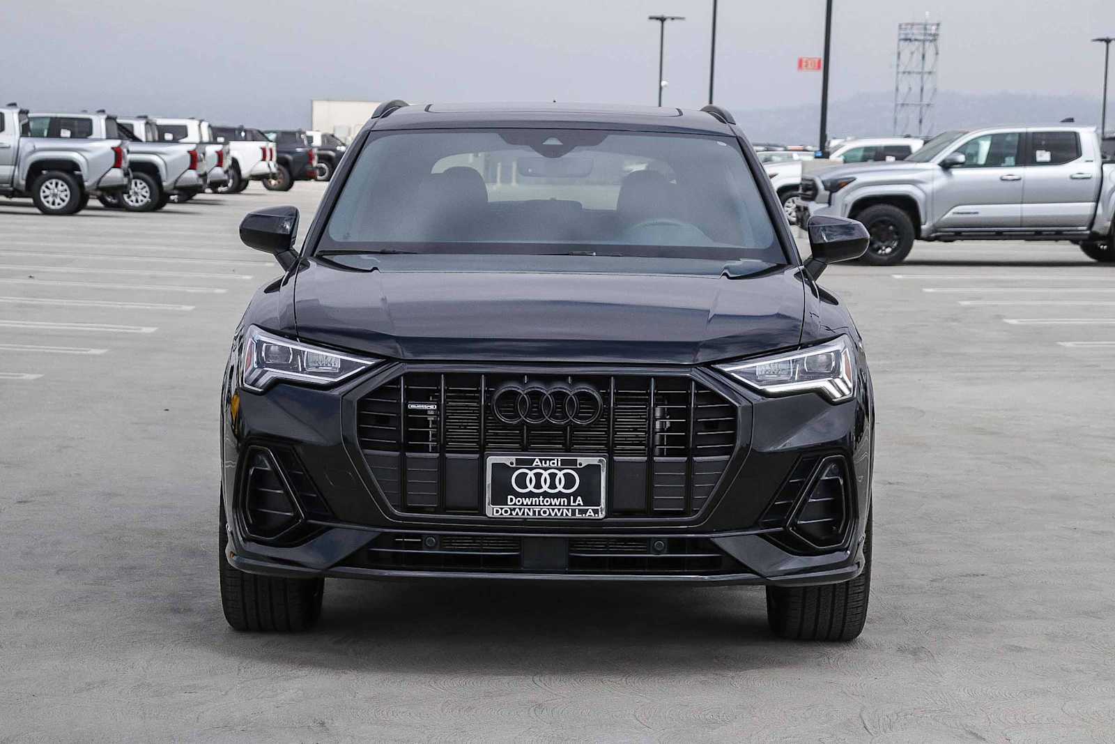 Thumbnail: 2025 Audi Q3 - 2