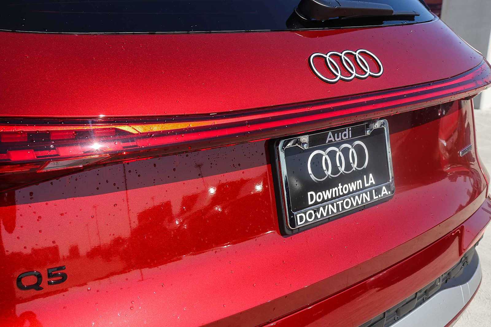 Thumbnail: 2025 Audi Q5 - 8