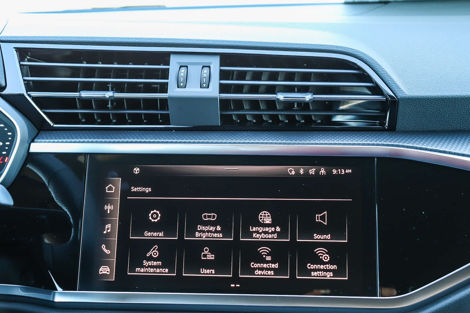 Thumbnail: 2025 Audi Q3 - 19