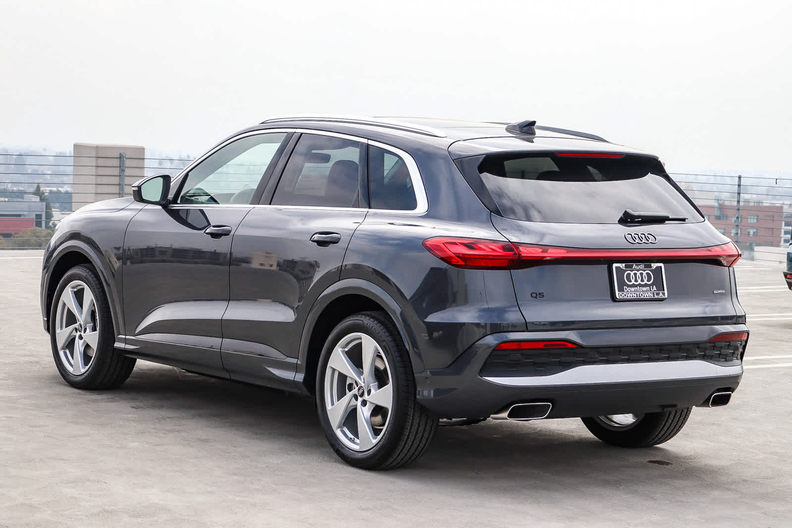 Thumbnail: 2025 Audi Q5 - 6